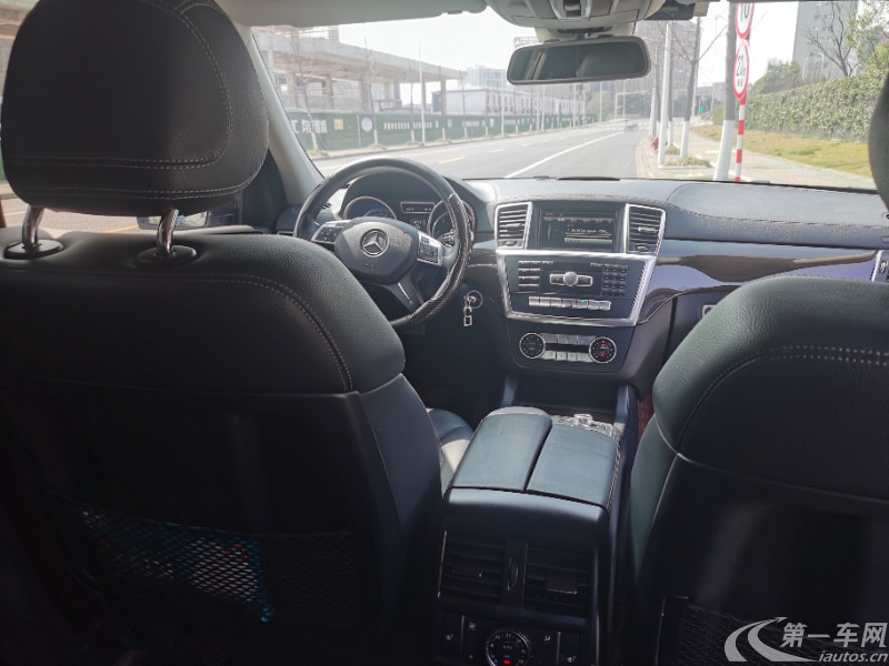 Mercedes-Benz GL Class 2015 #6 Mercedes-Benz GL Class 2015 car image #6