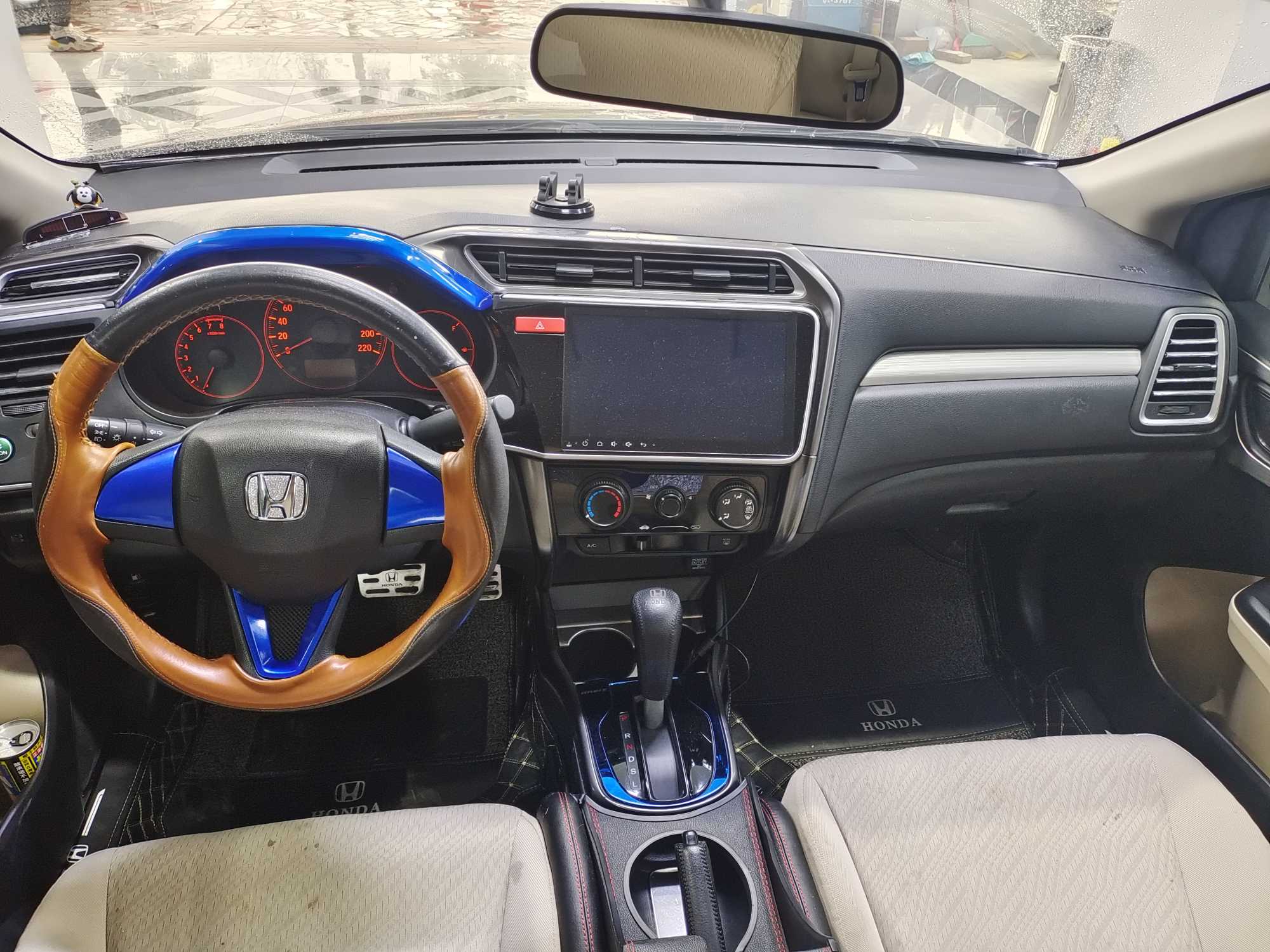 Honda Greiz 2017 car image #6