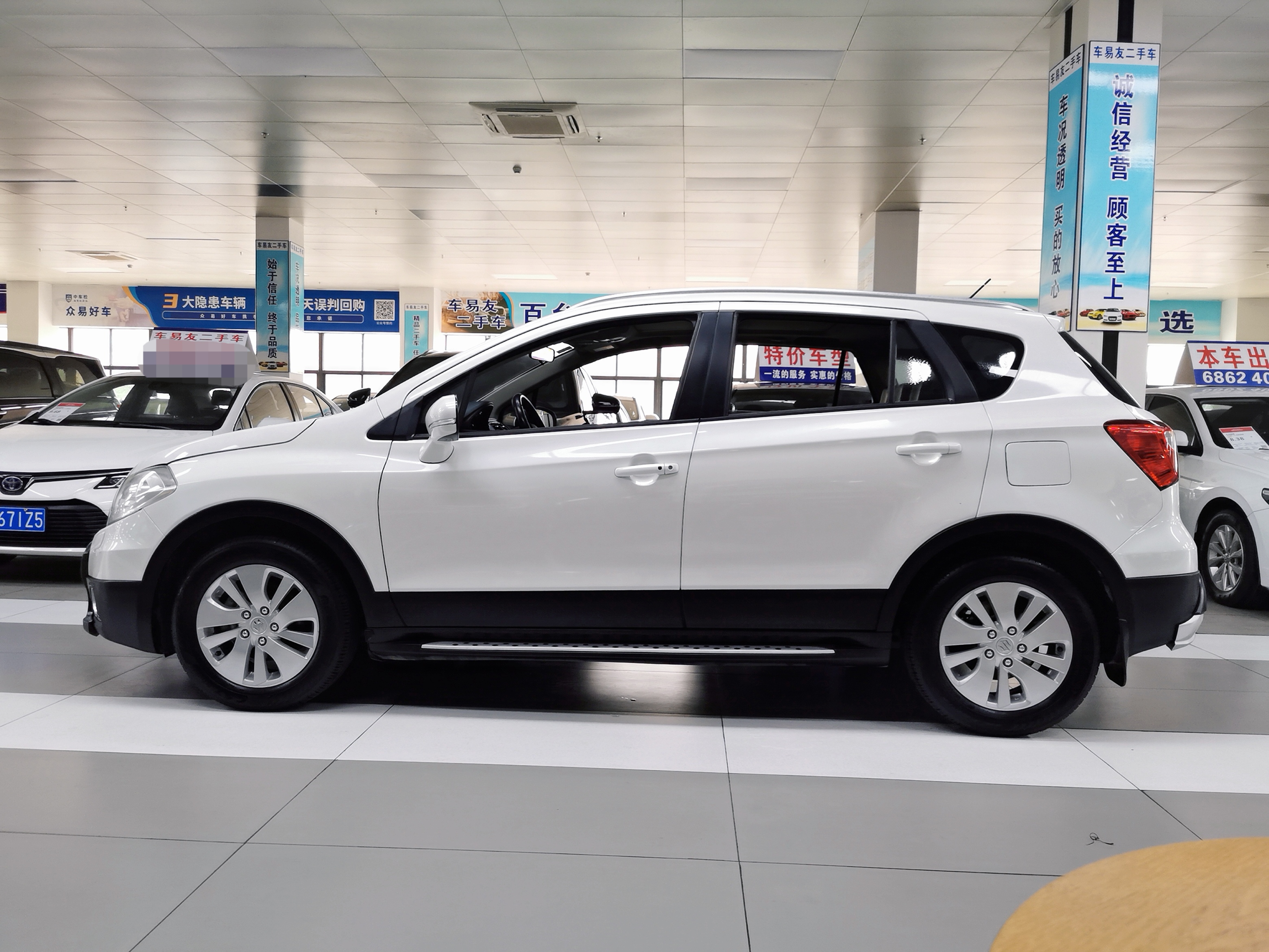 Suzuki S-Cross 2015 صورة سيارة #6