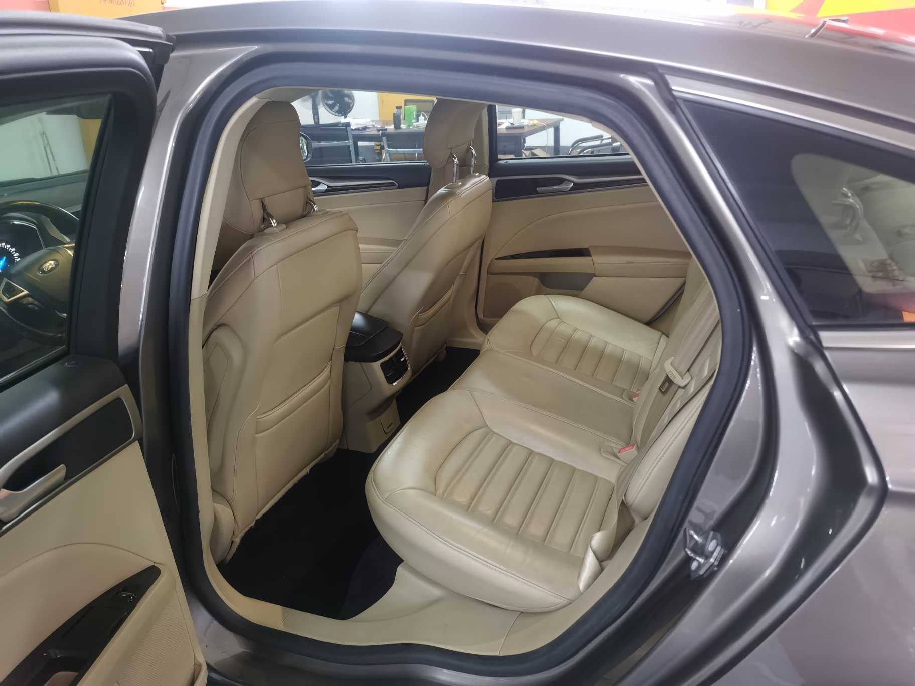 Ford Zhisheng 2014 #6 Ford Zhisheng 2014 car image #6