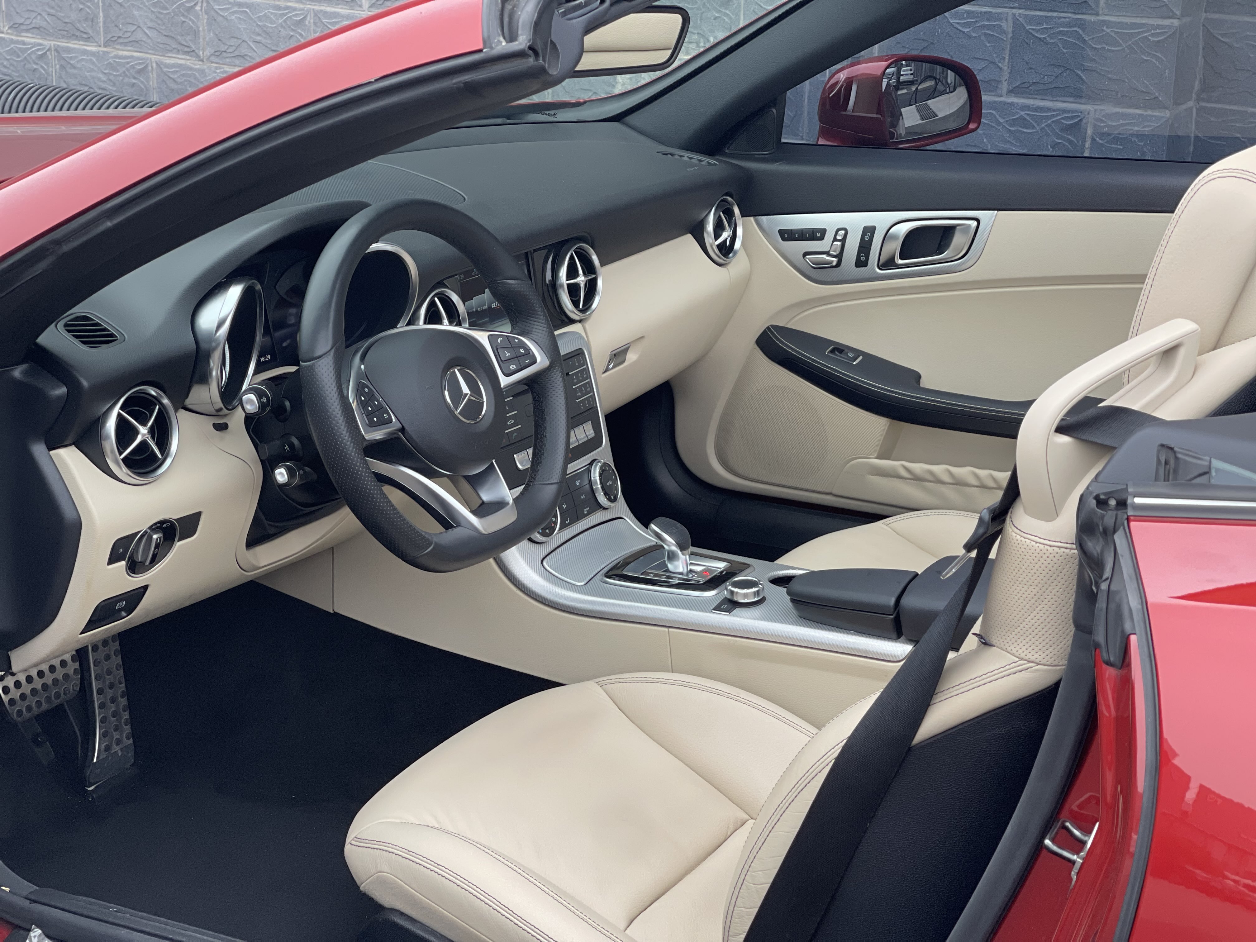 Mercedes-Benz SLC Class 2017 #6 Mercedes-Benz SLC Class 2017 car image #6