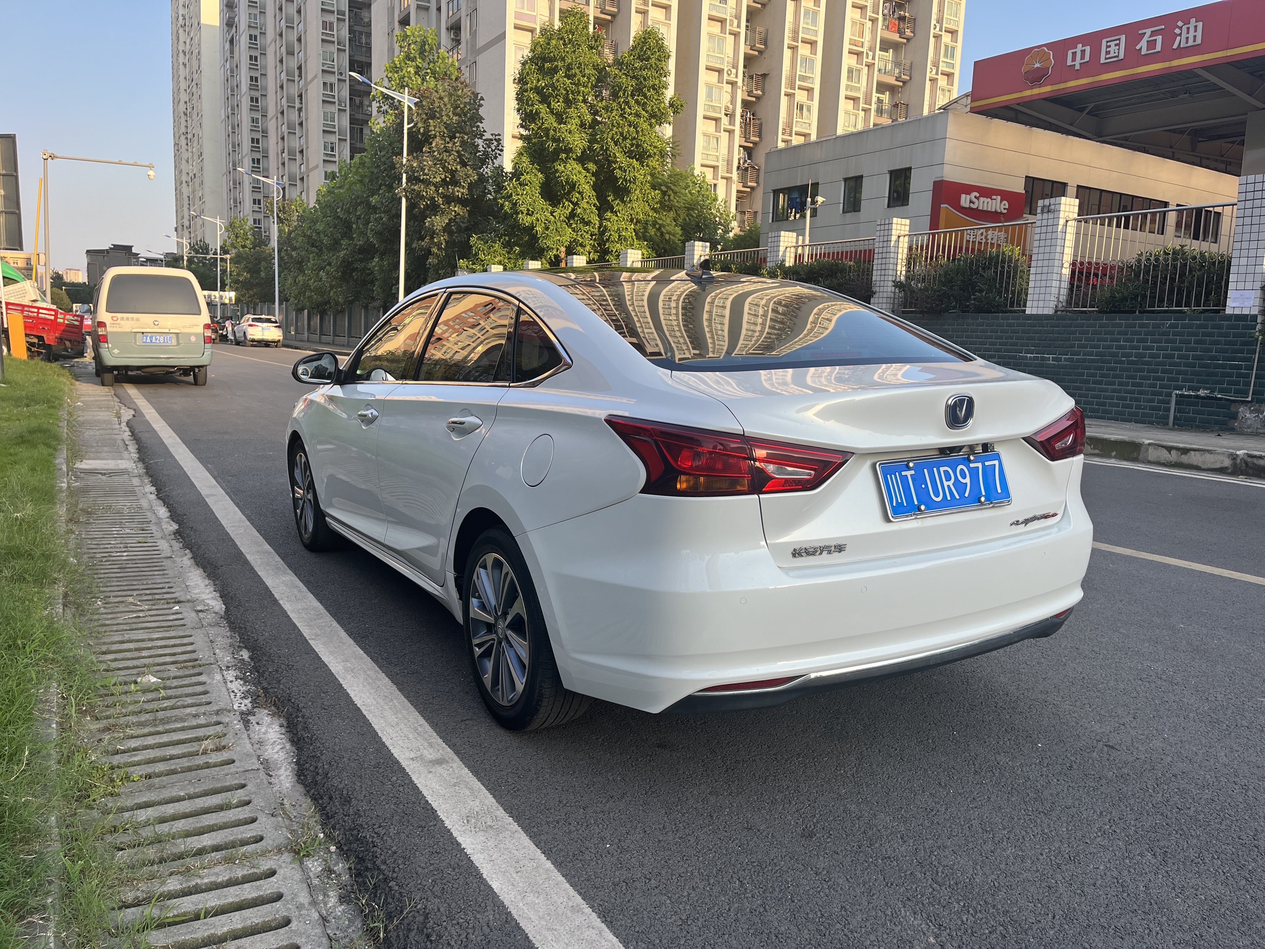 Changan Raeton 2018 #6 Changan Raeton 2018 car image #6