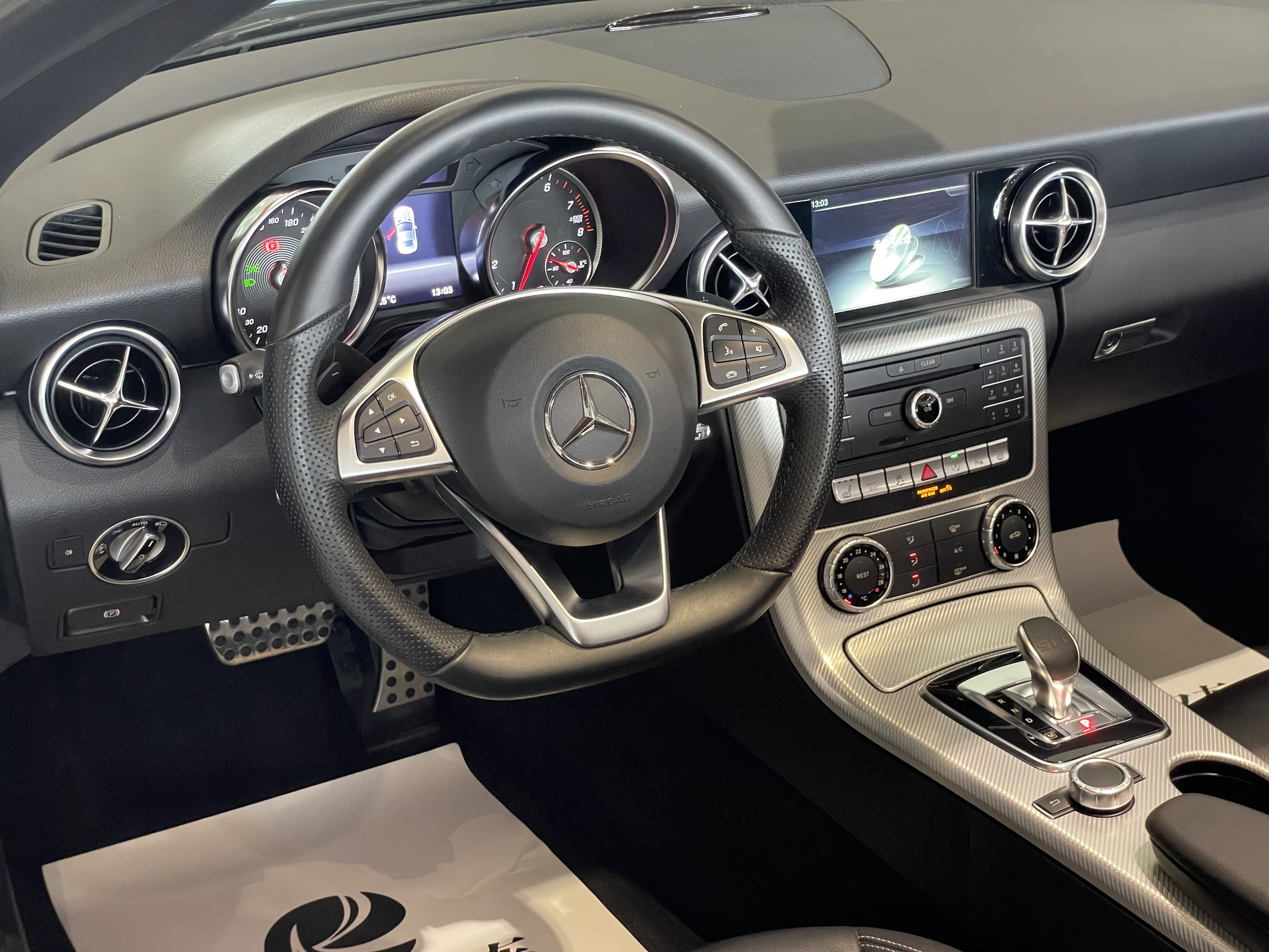Mercedes-Benz SLC Class 2019 #6 Mercedes-Benz SLC Class 2019 car image #6