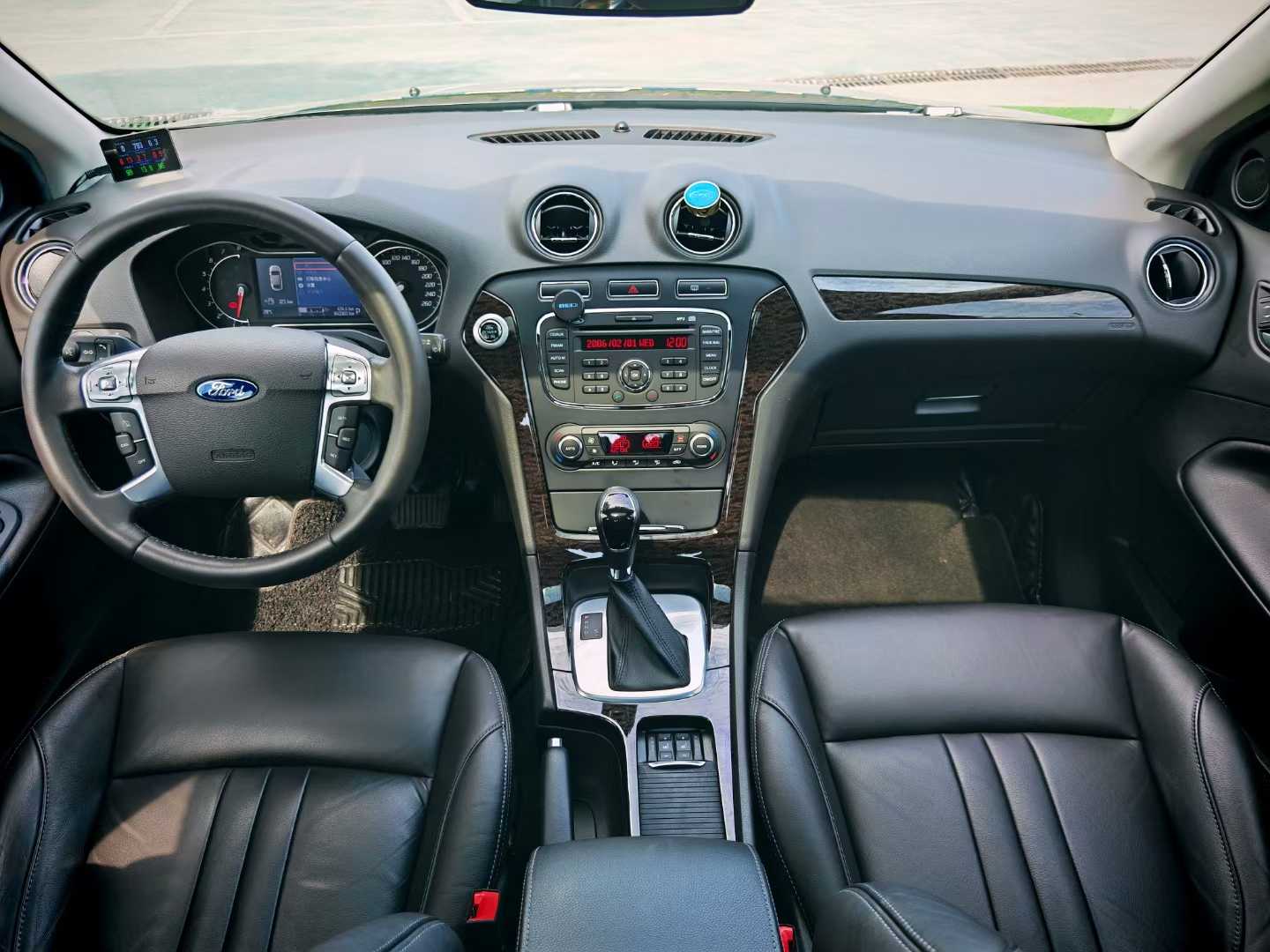 Ford Zhisheng 2015 car image #6