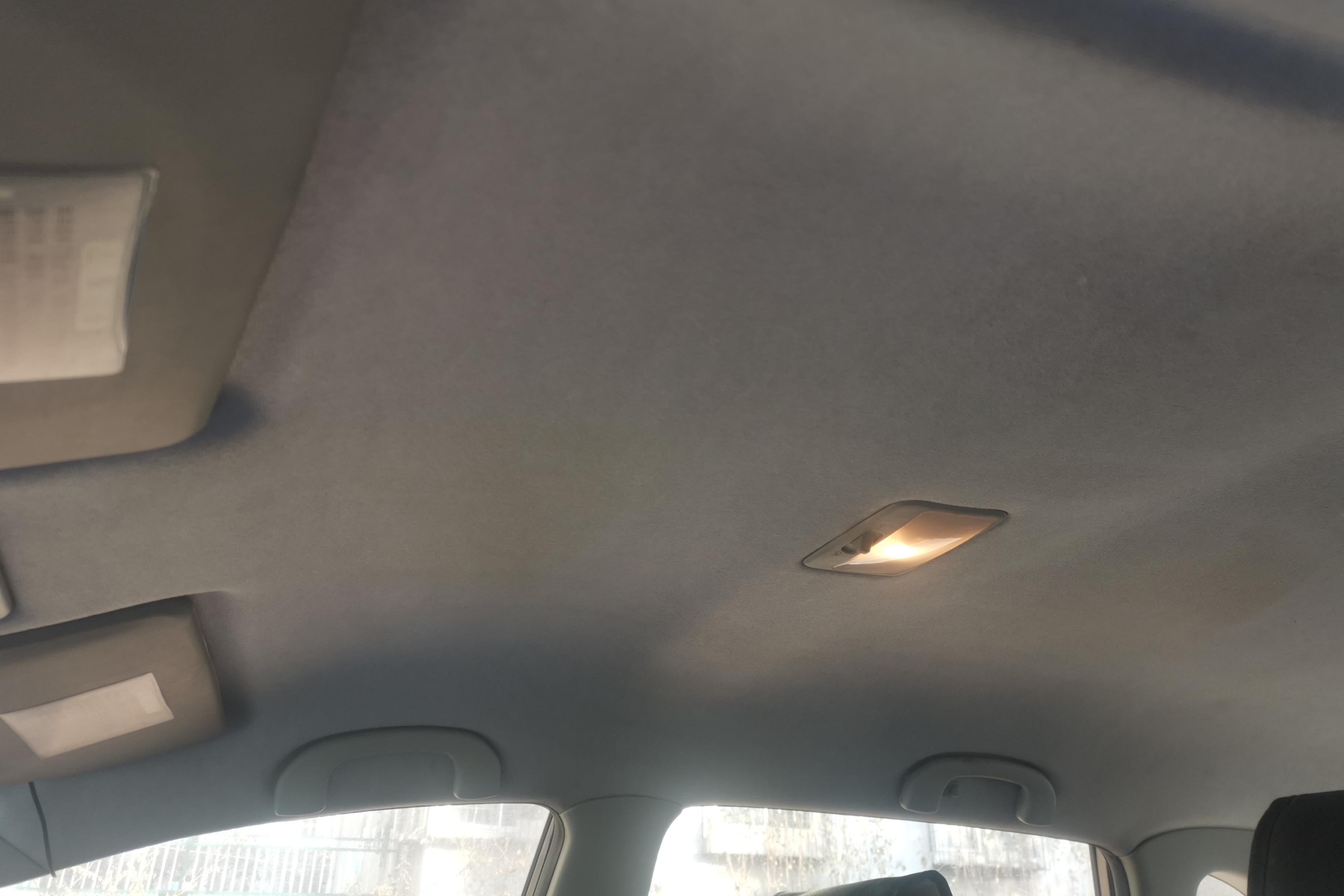 Suzuki Liana A6 2015 immagine di auto #6