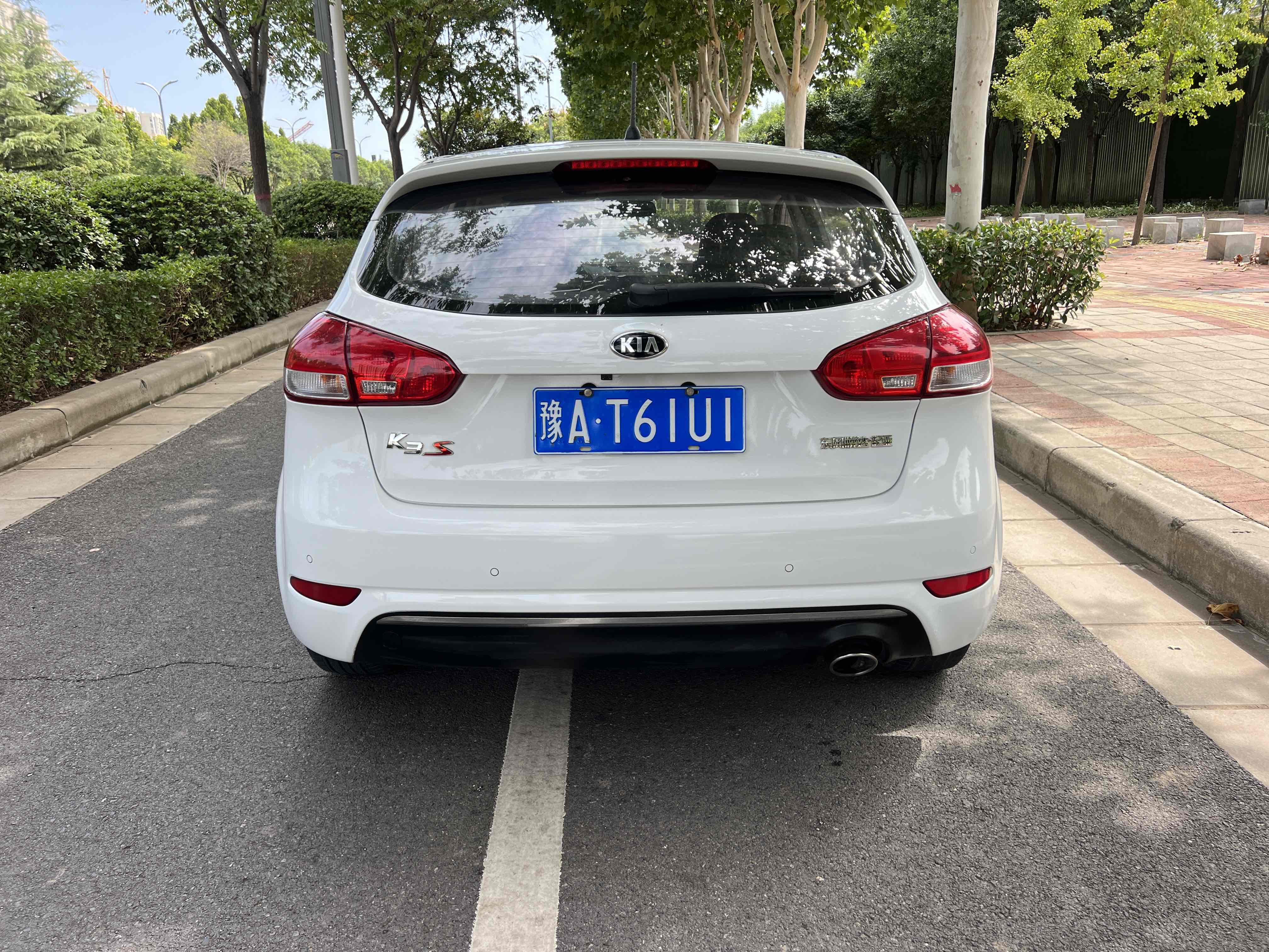 Kia Forte Koup 2015 car image #6