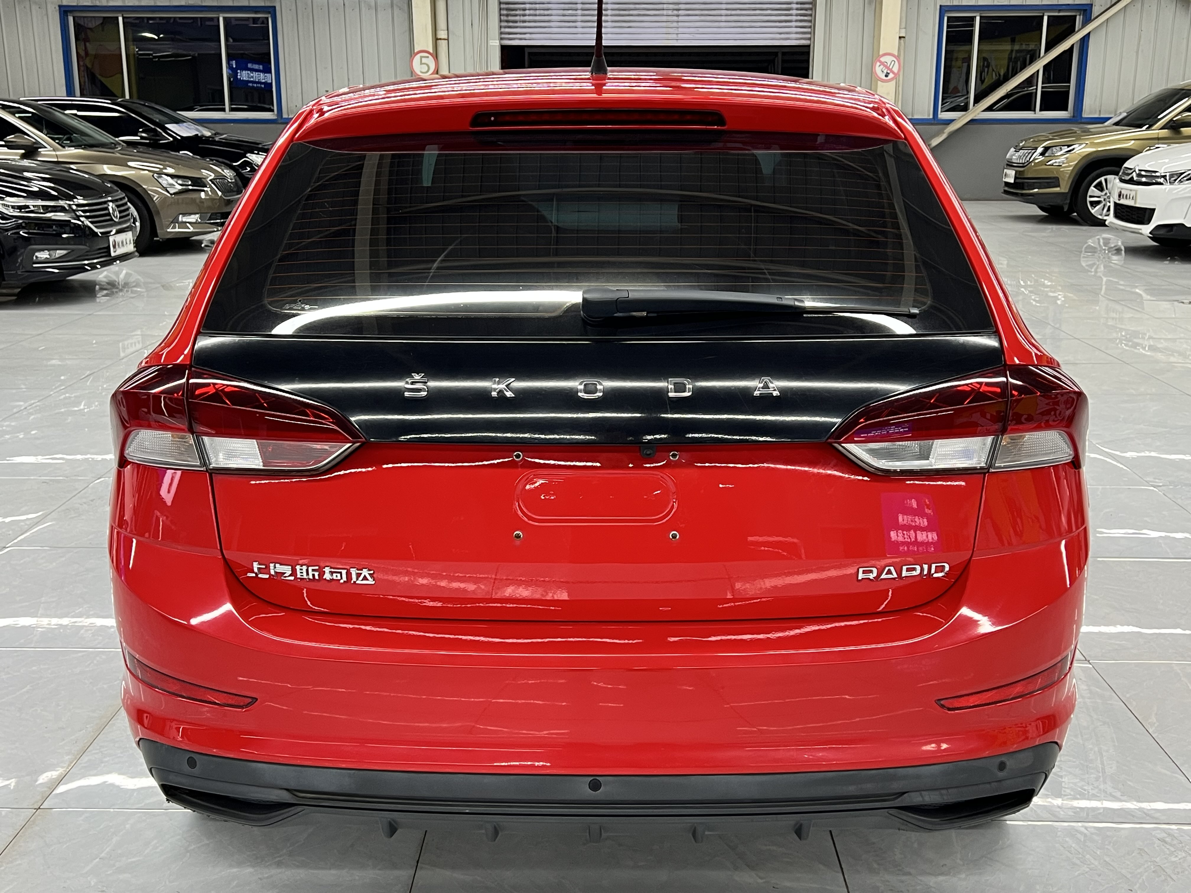 Skoda Rapid Spaceback 2020 immagine di auto #6