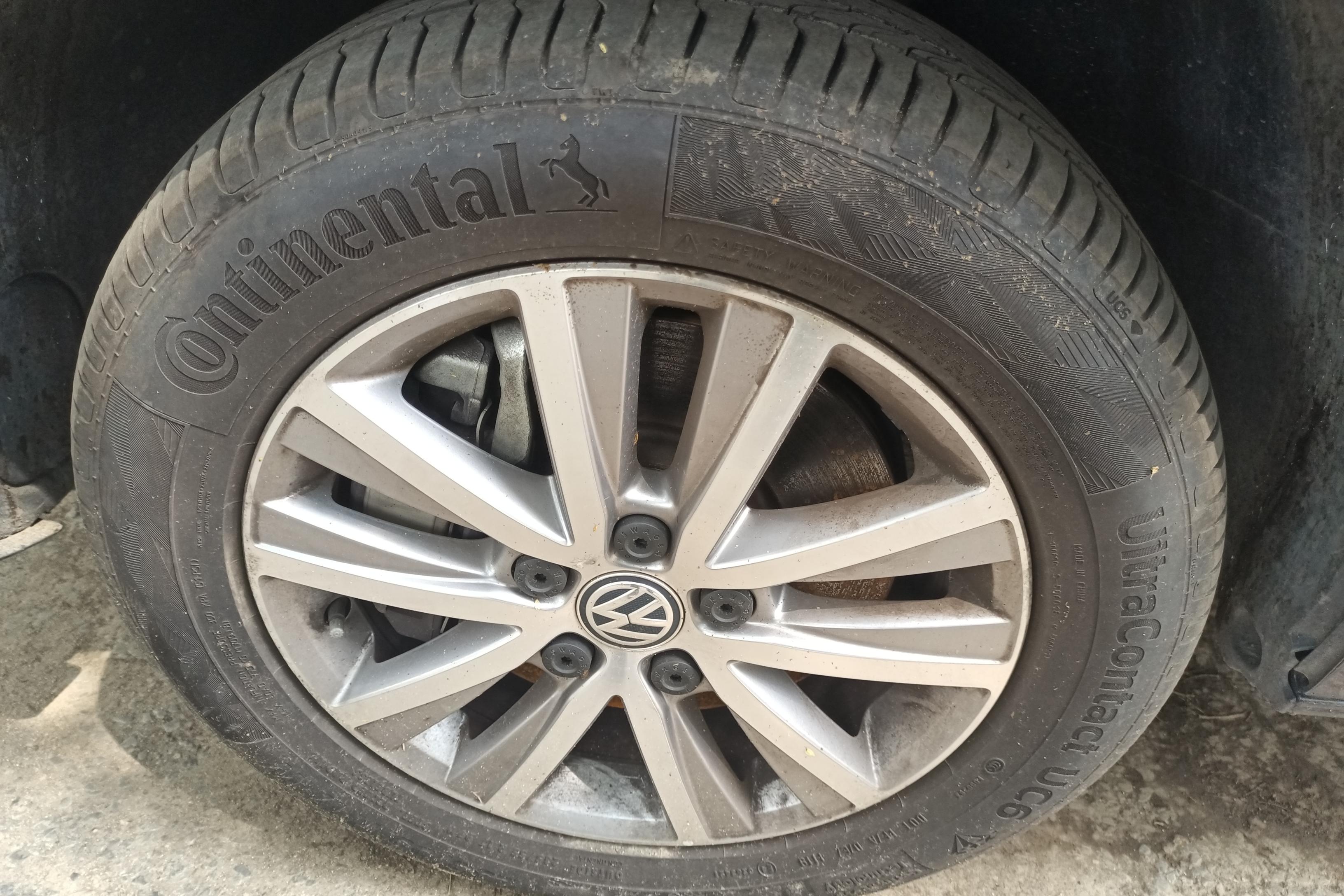 Volkswagen Caravelle 2017 car image #6