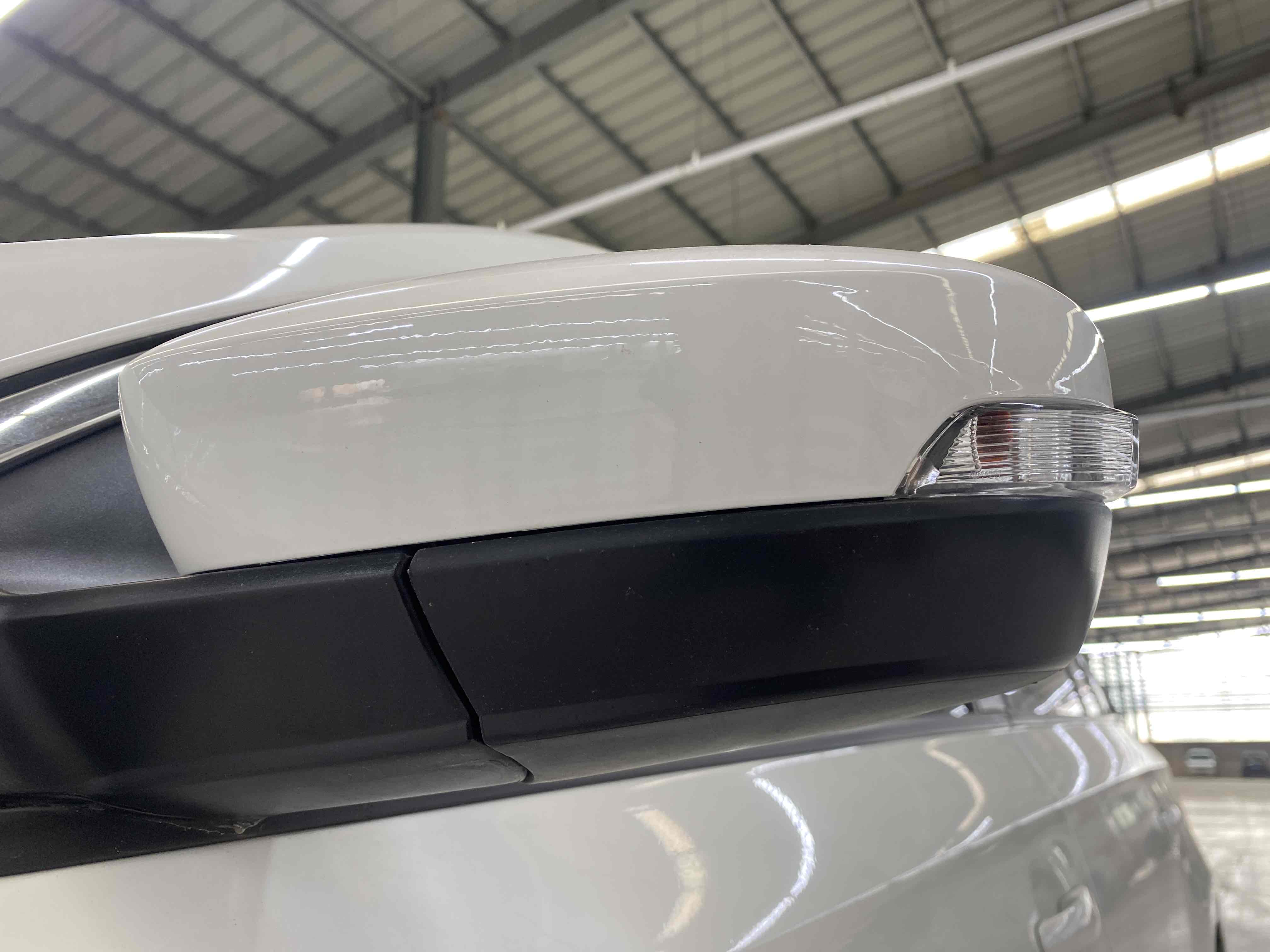 Skoda Rapid Spaceback 2019 car image #6