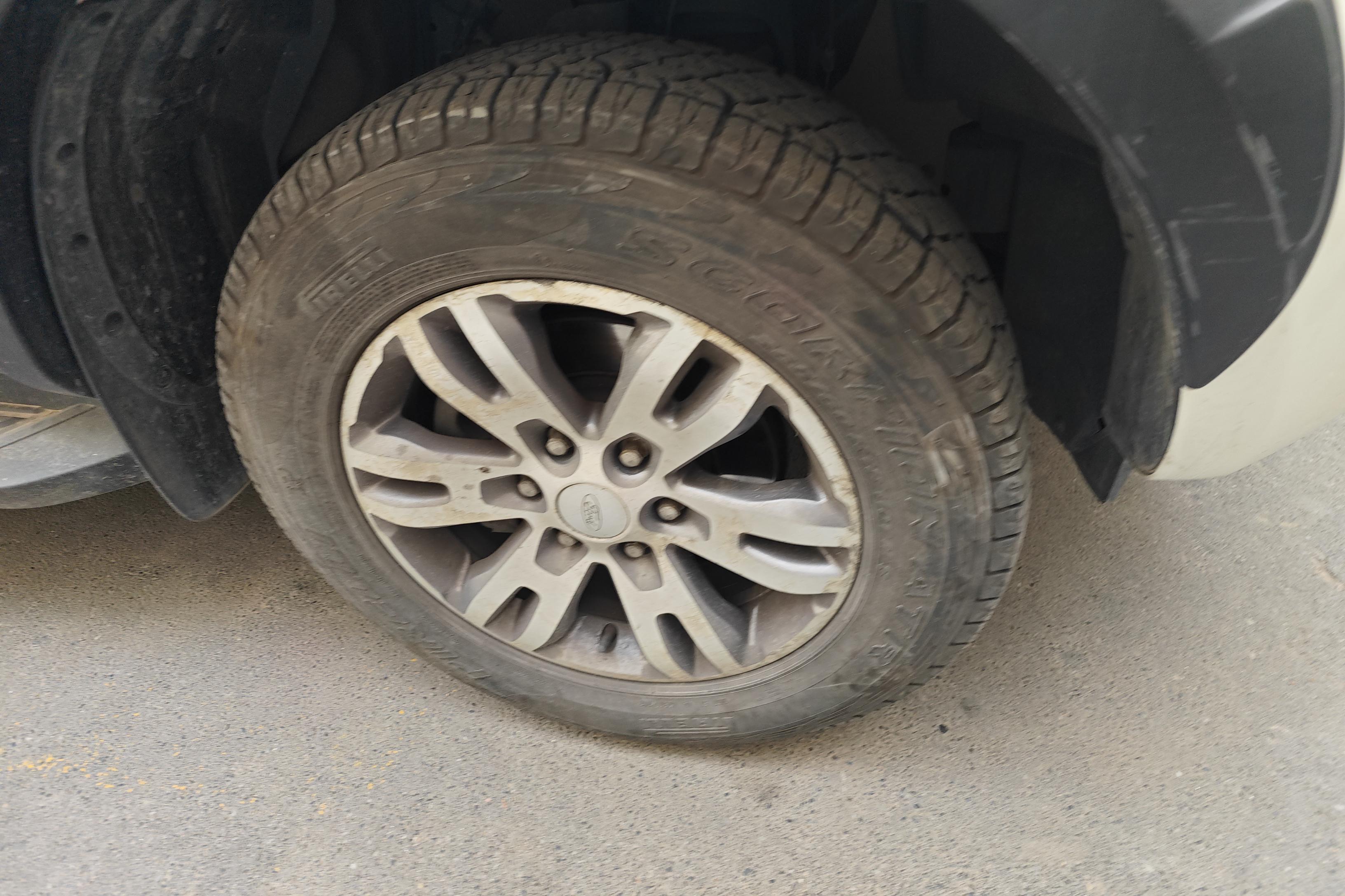 Ford Everest 2018 car image #6