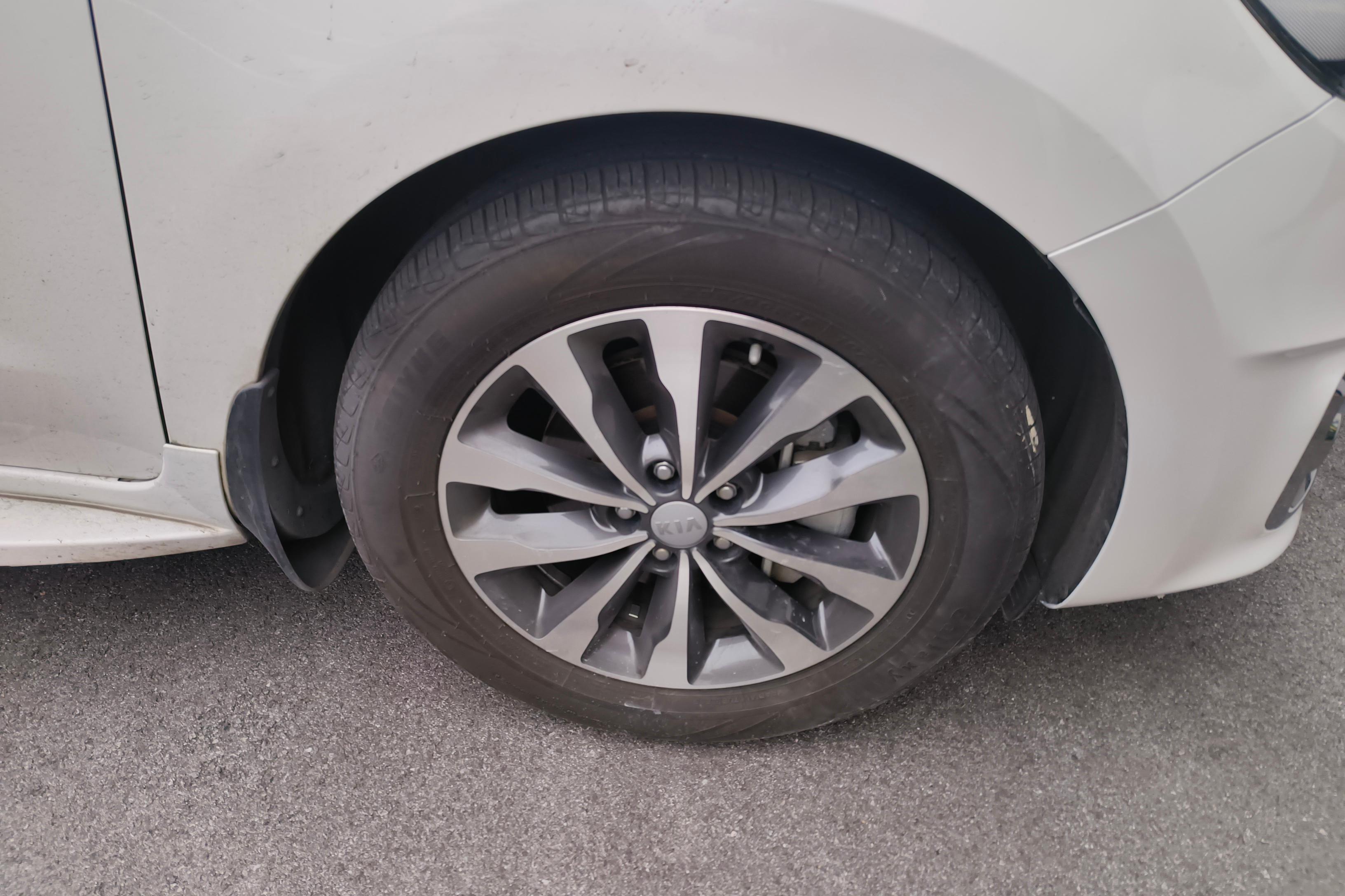 Kia Carnival 2018 изображение автомобиля #6