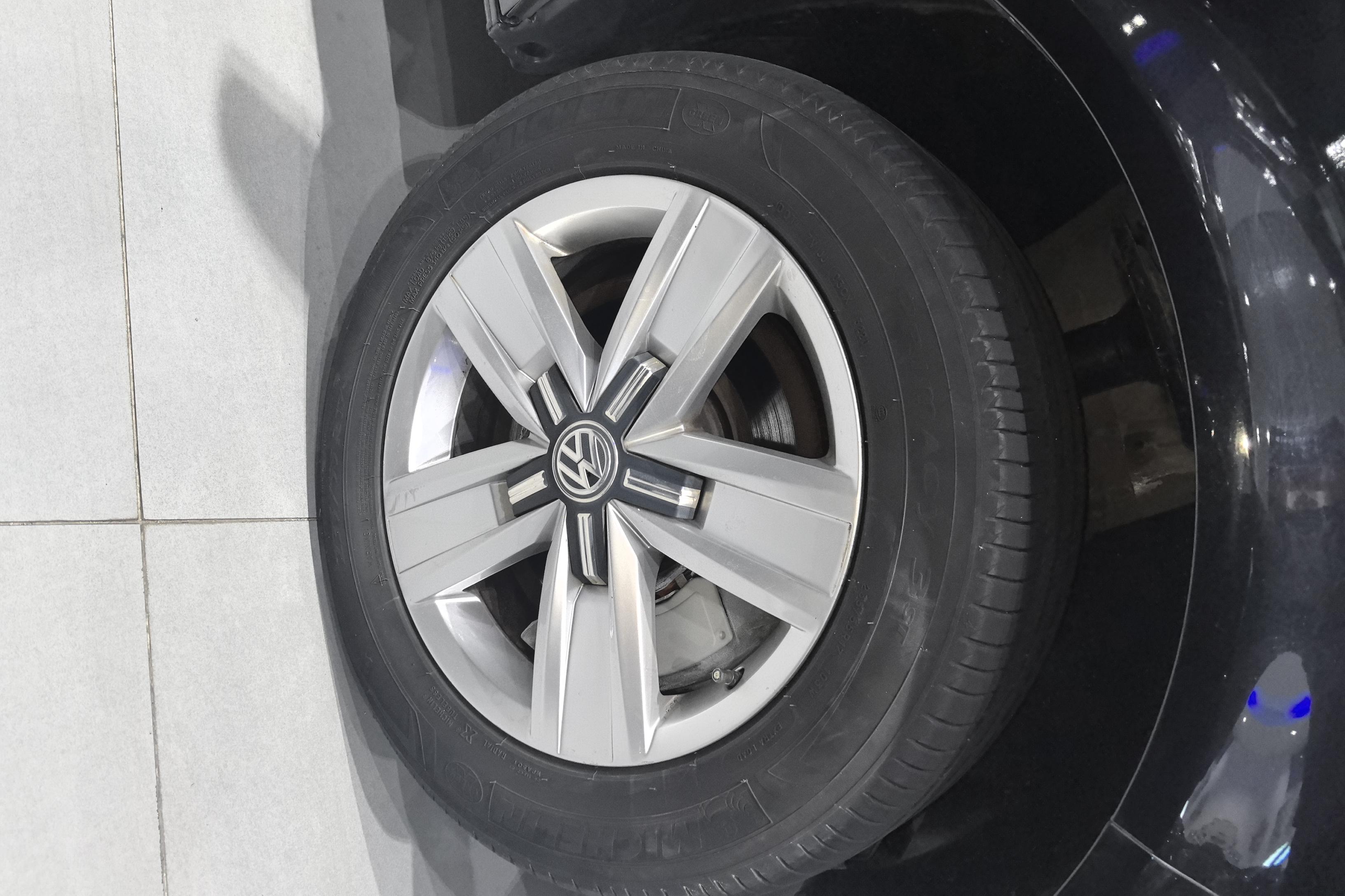 Volkswagen Caravelle 2018 immagine di auto #6