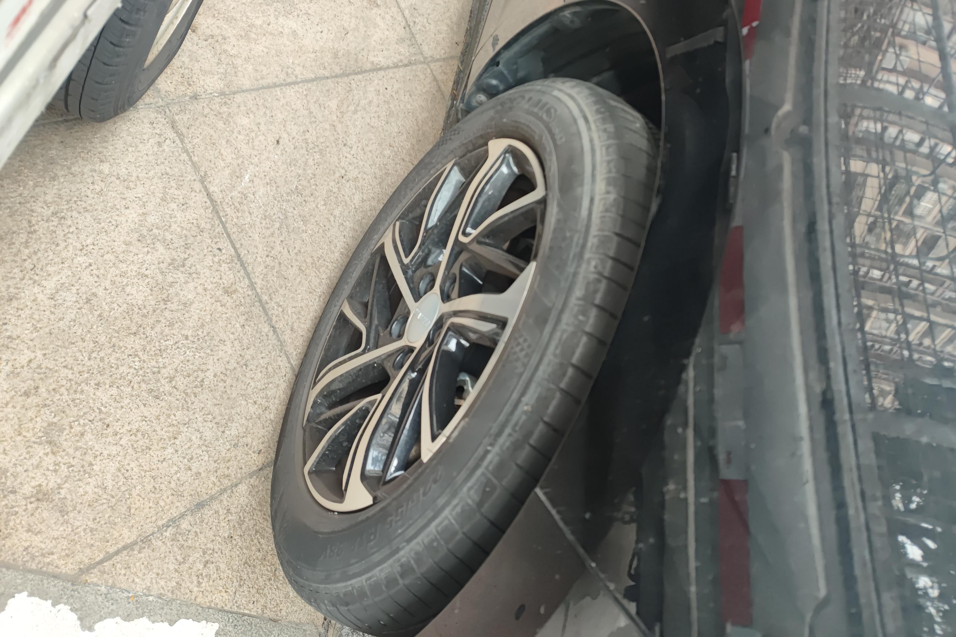 Haval Jolion 2021 #6 Haval Jolion 2021 car image #6