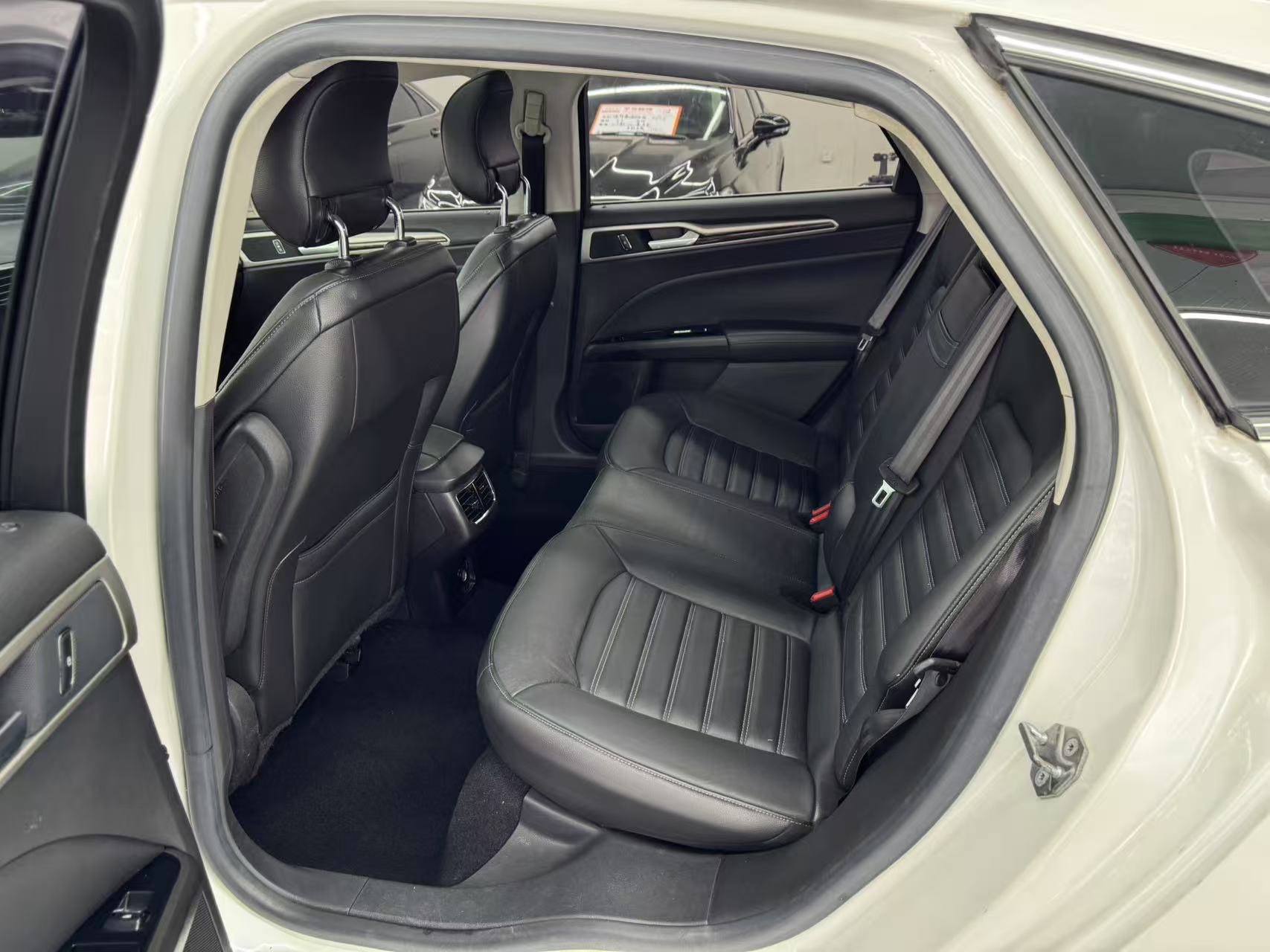 Ford Zhisheng 2015 #6 Ford Zhisheng 2015 car image #6