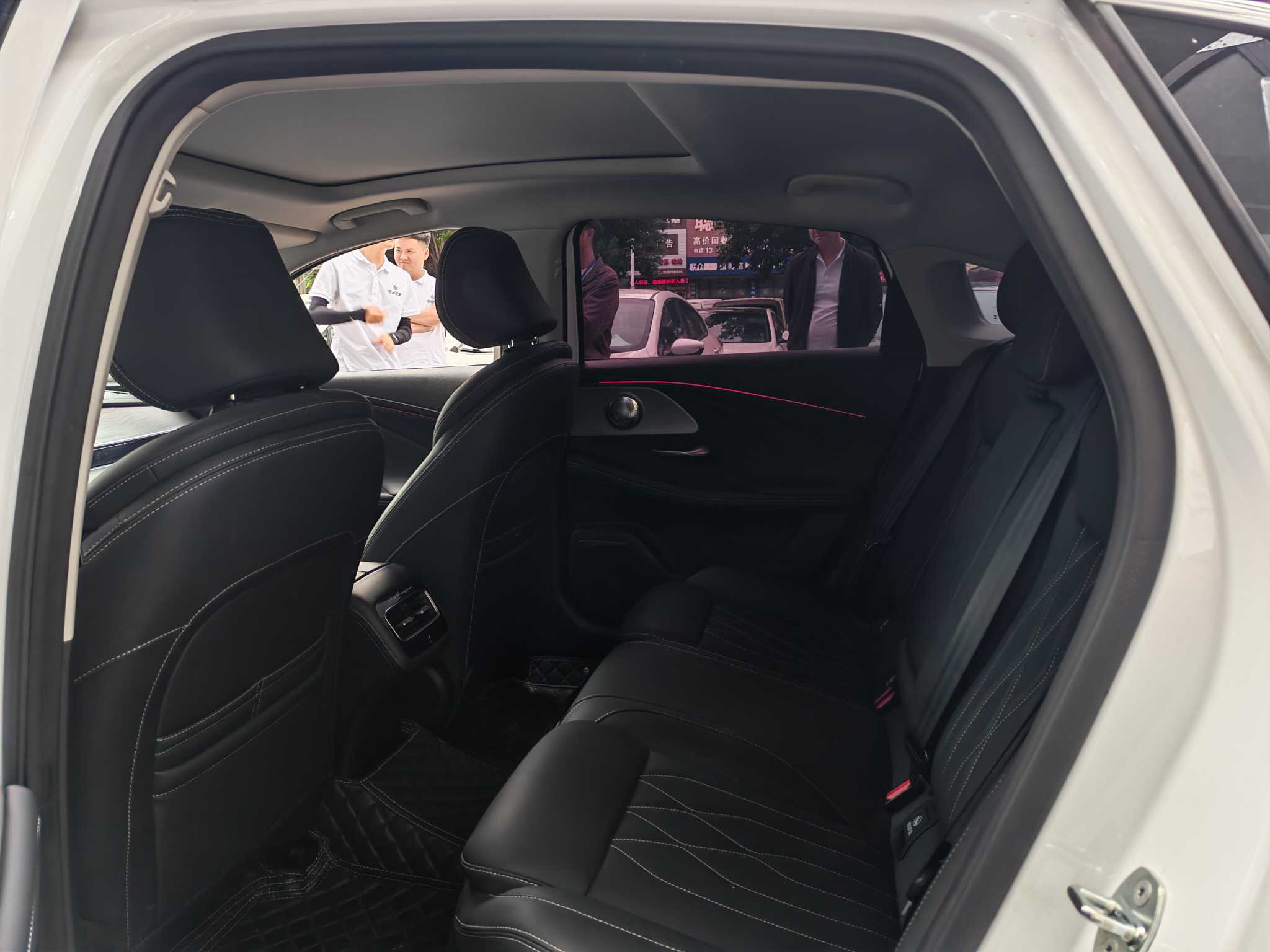 Chery Arrizo 5 GT 2024 immagine di auto #6