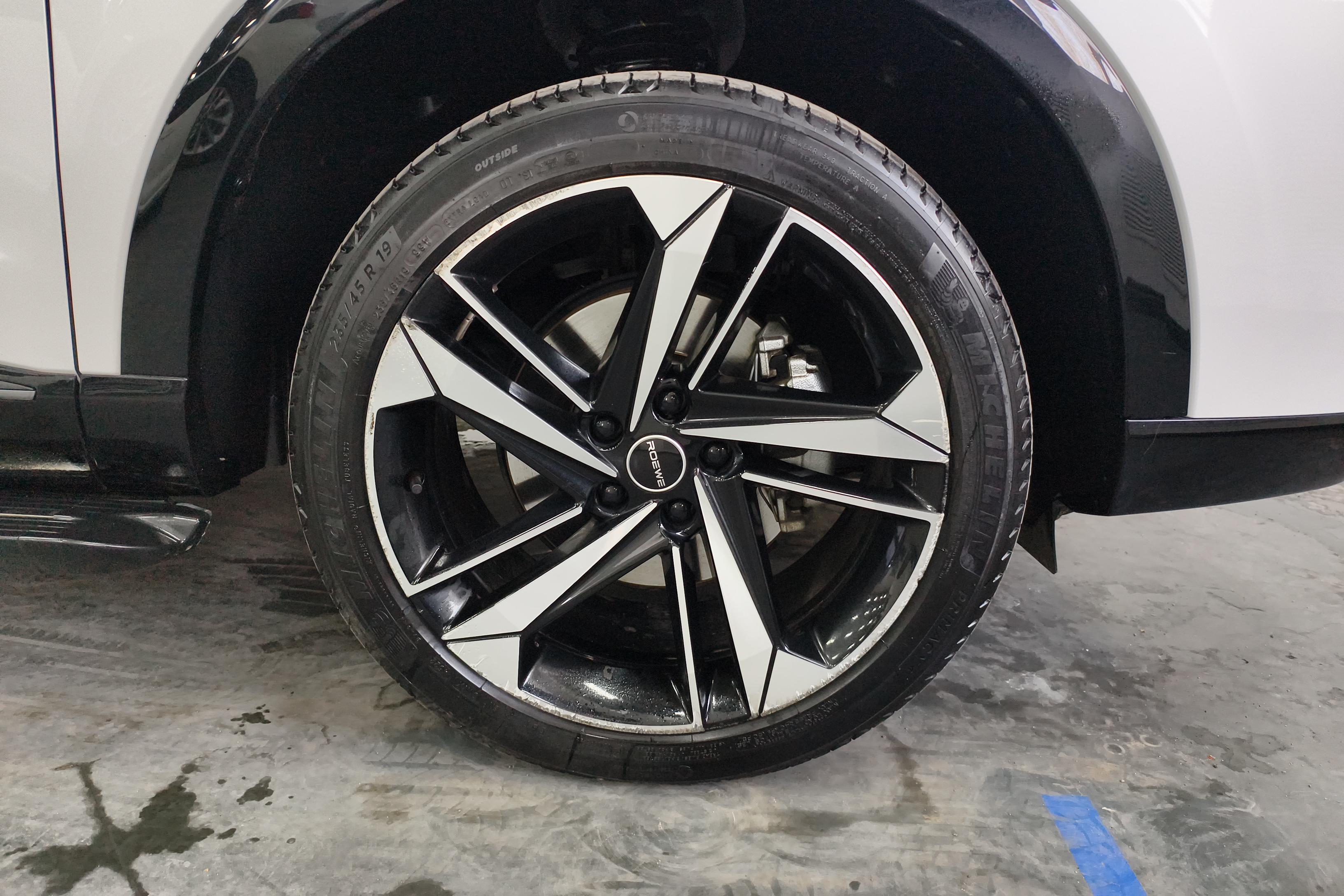 Roewe RX5 MAX 2023 изображение автомобиля #6