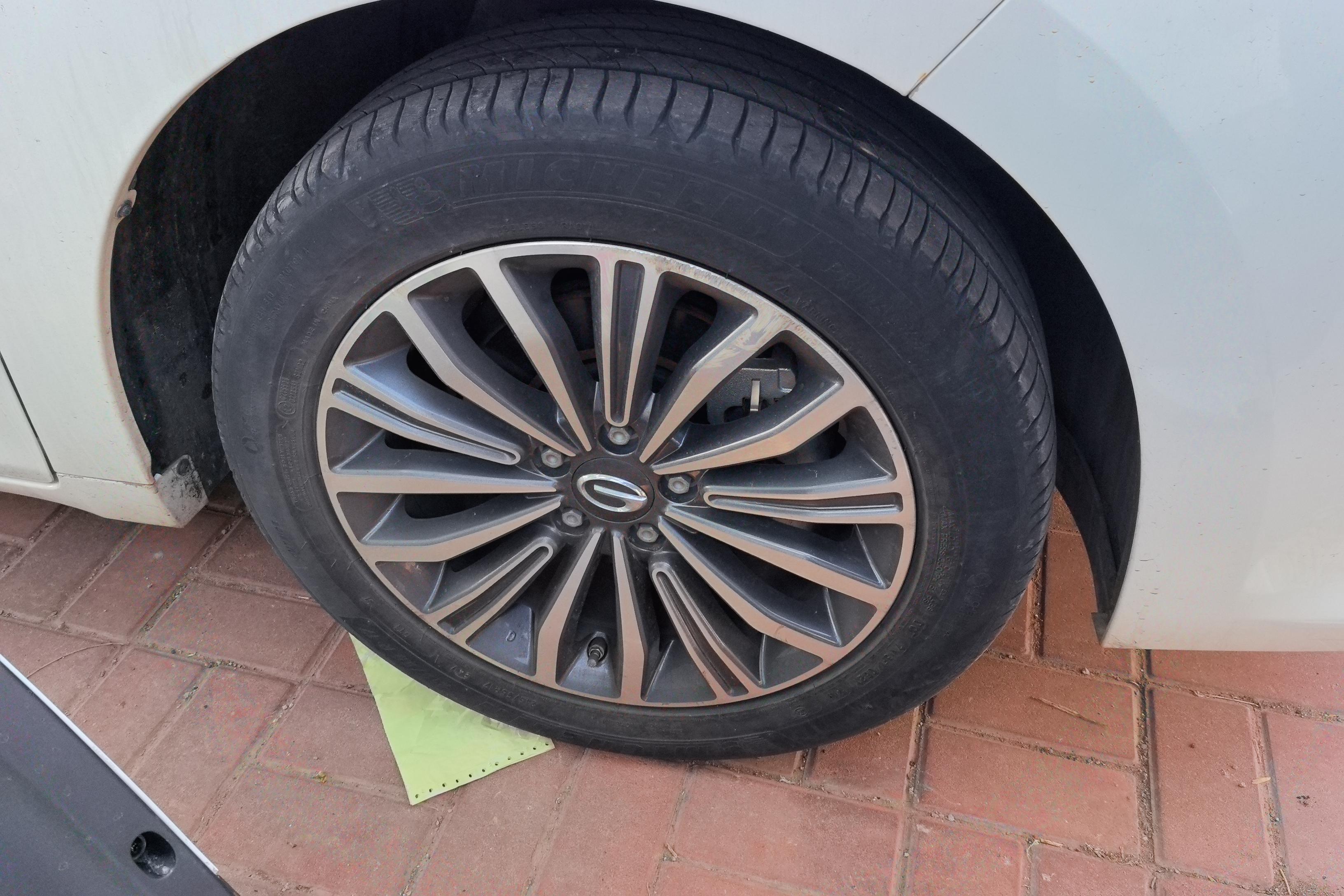 GAC Trumpchi M6 2019 car image #6