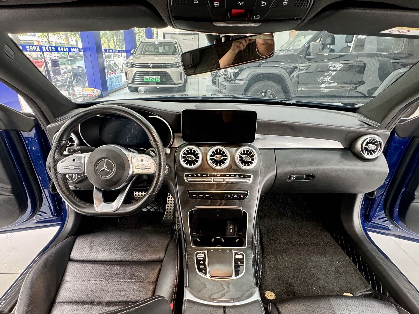 Mercedes-Benz C Class (Imported) 2019 car image #6