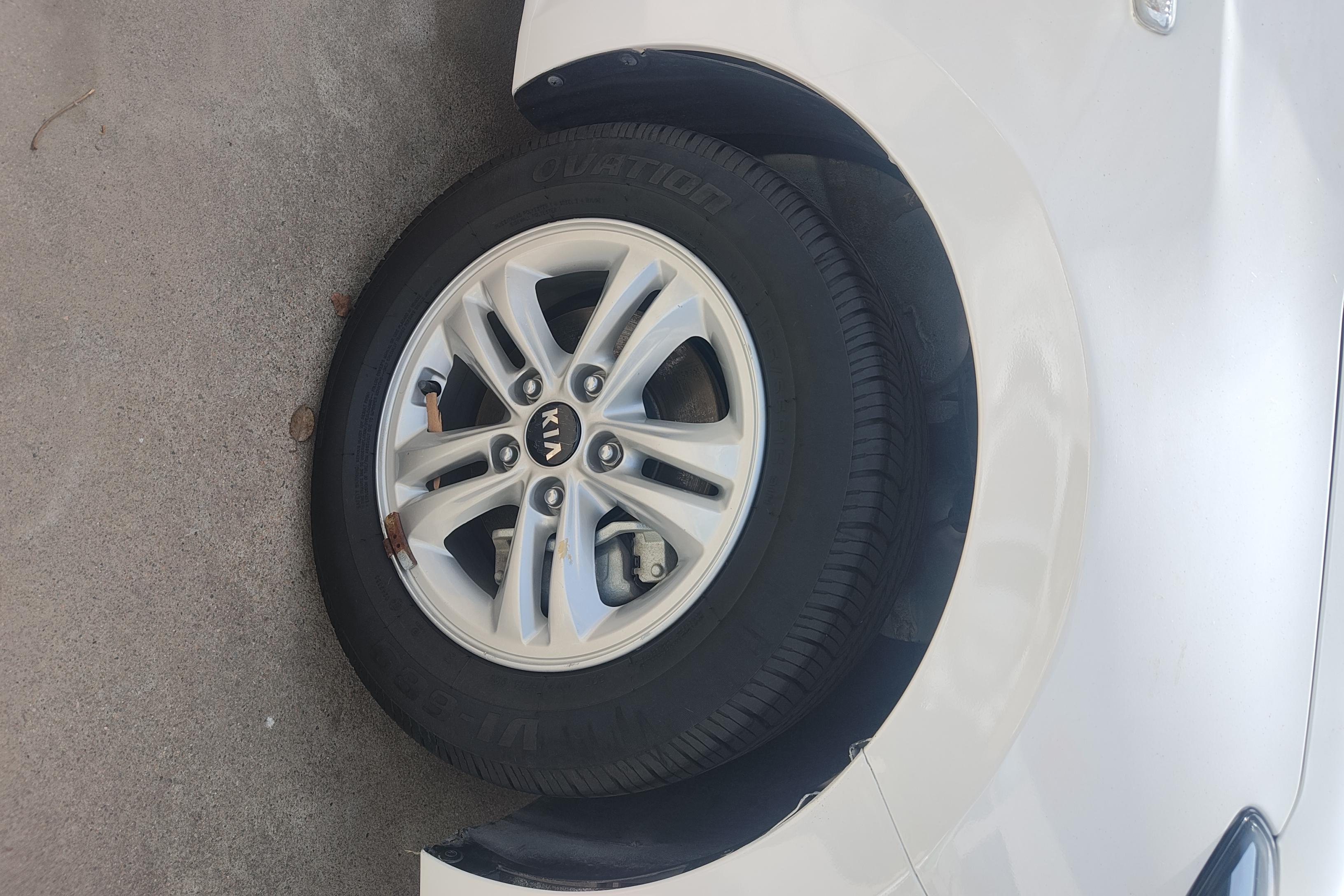 起亚 福瑞迪 2020 汽车图片 #6