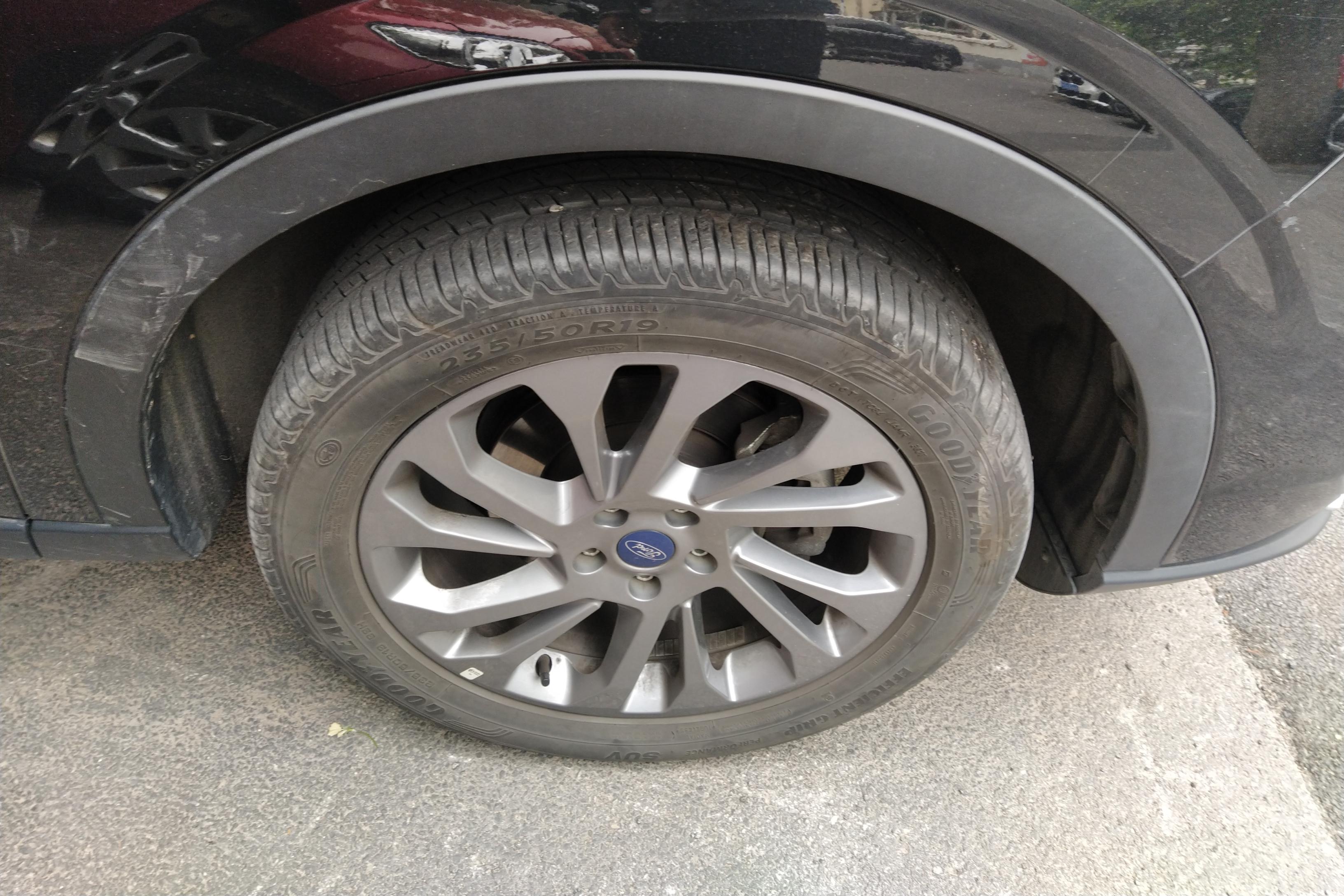 Ford Equator 2021 car image #6