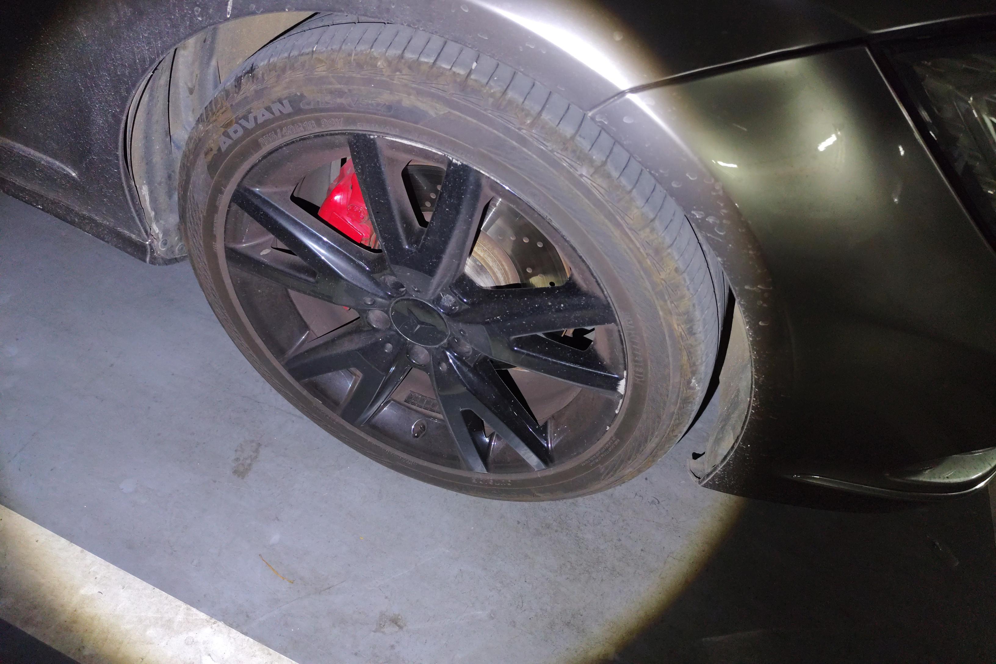 Mercedes-Benz CLS AMG 2012 صورة سيارة #6