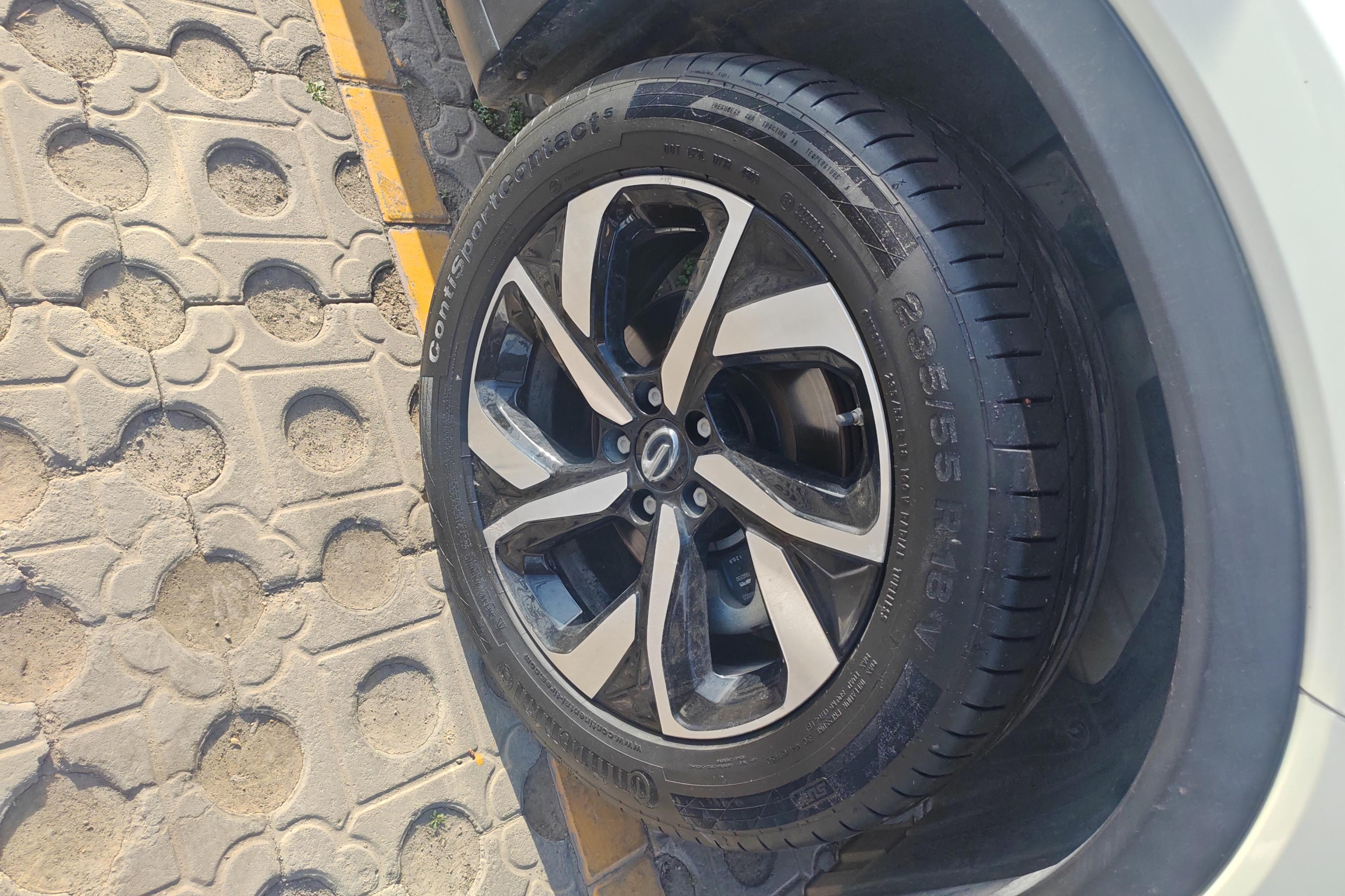 GAC Trumpchi GS5 2019 car image #6