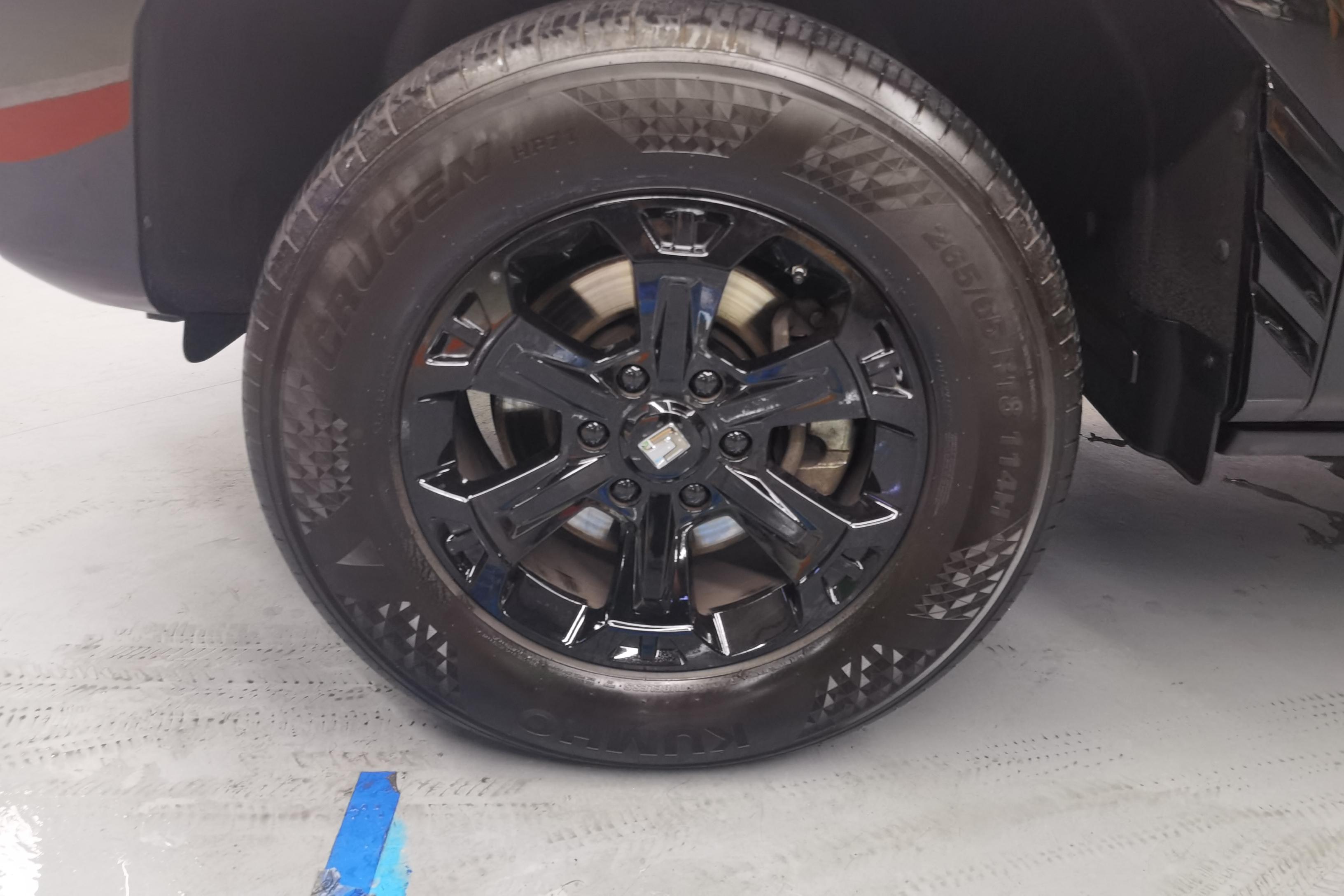 Tank 400 2024 car image #6