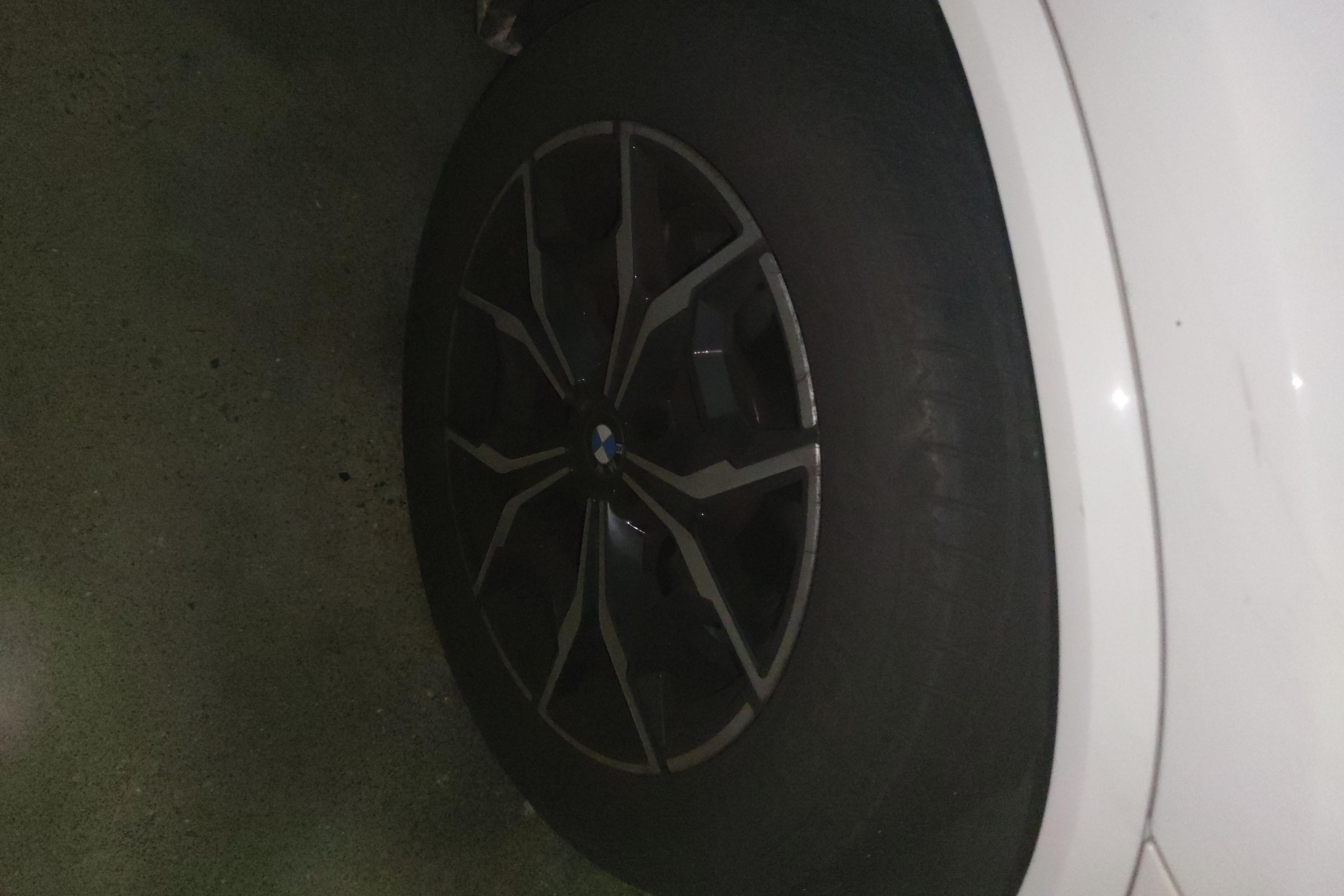 BMW X4 M40i 2022 #6 BMW X4 M40i 2022 car image #6