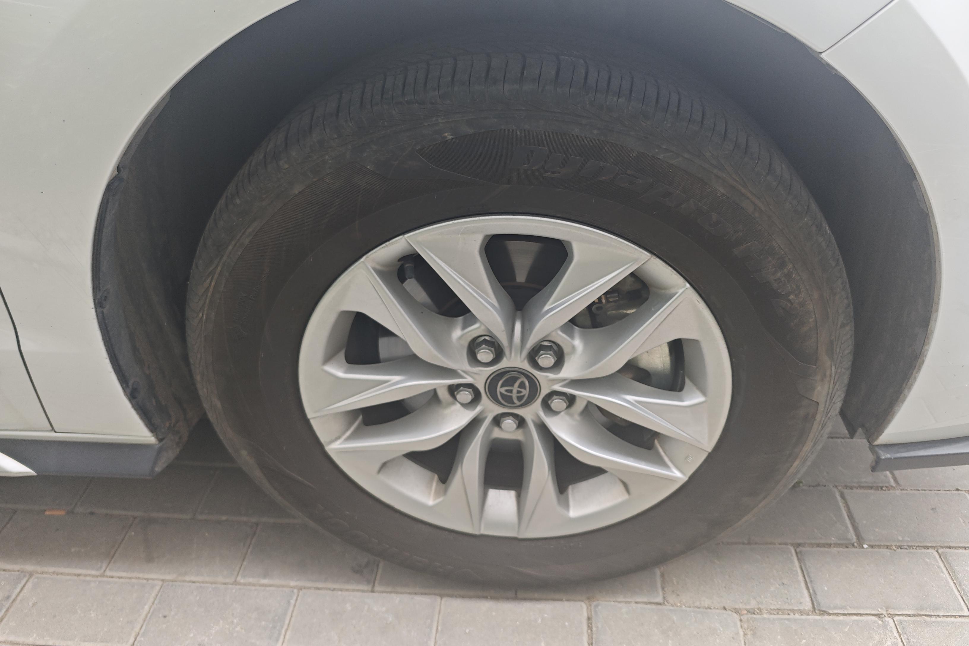 Toyota Granvia 2023 immagine di auto #6