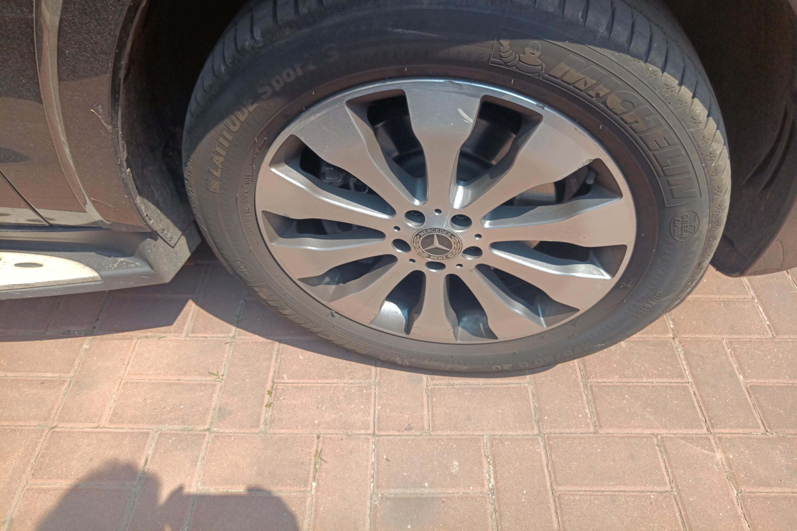 Mercedes-Benz GLS AMG 2018 car image #6