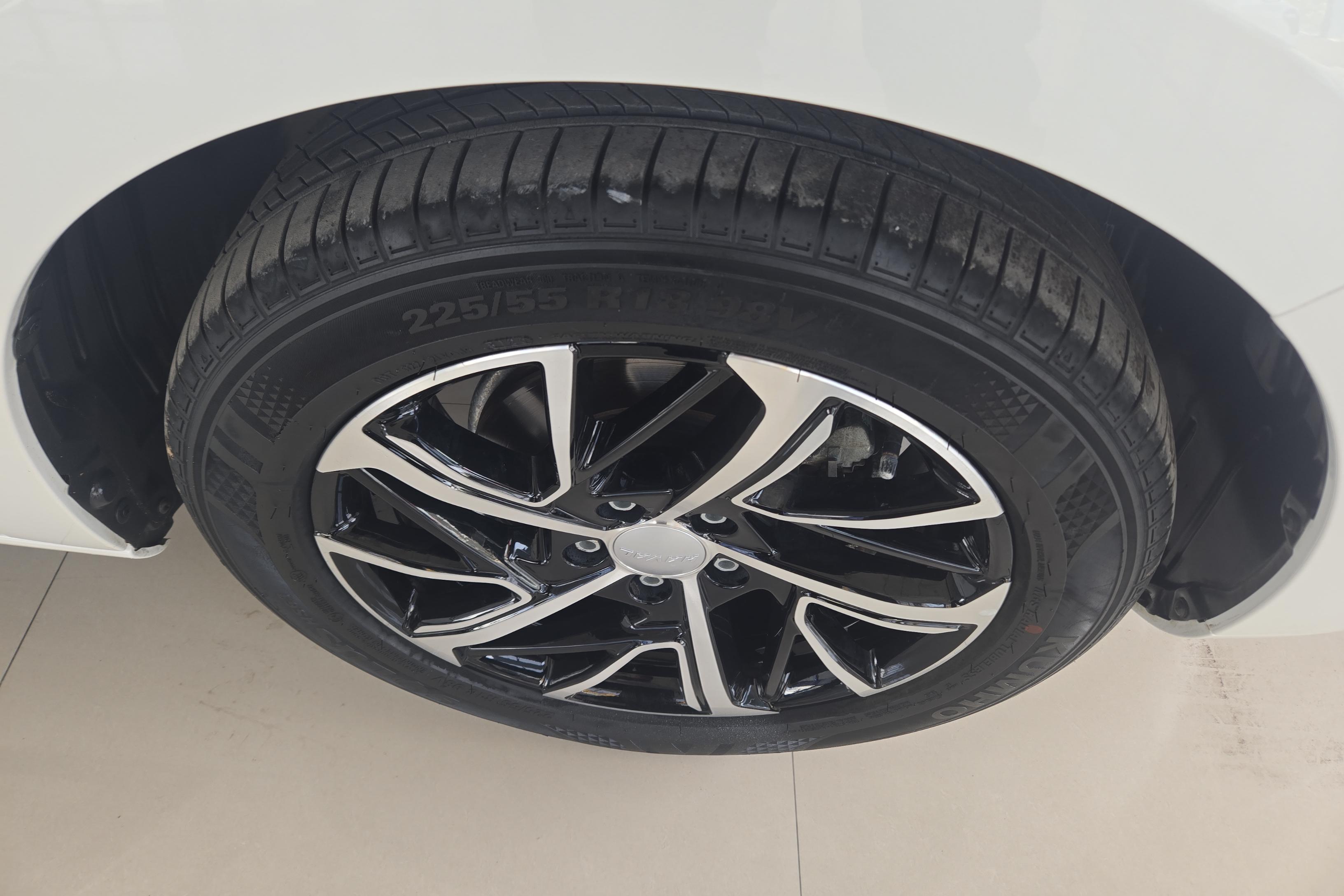 Haval Jolion 2021 car image #6