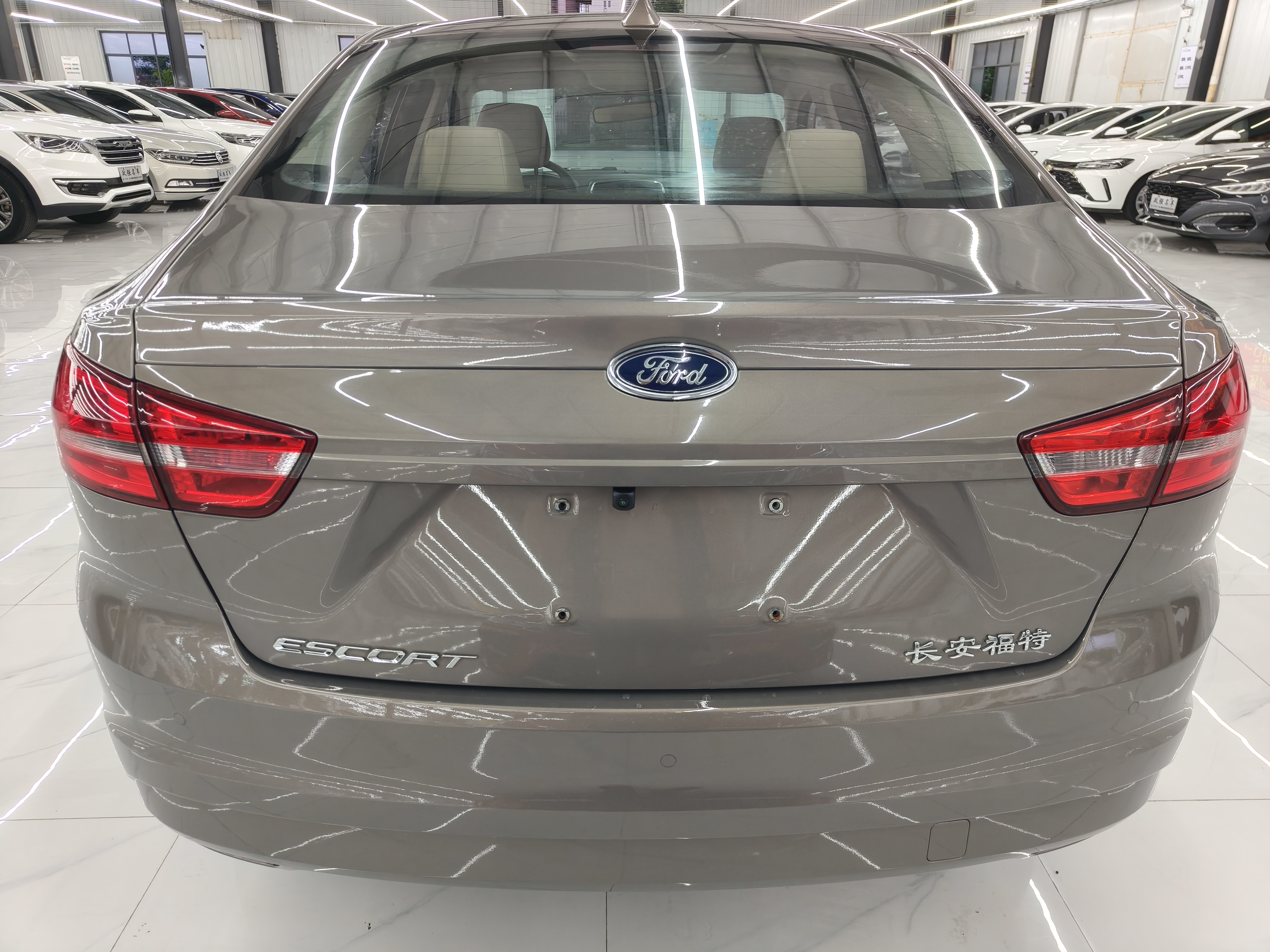 Ford Escort 2016 immagine di auto #6