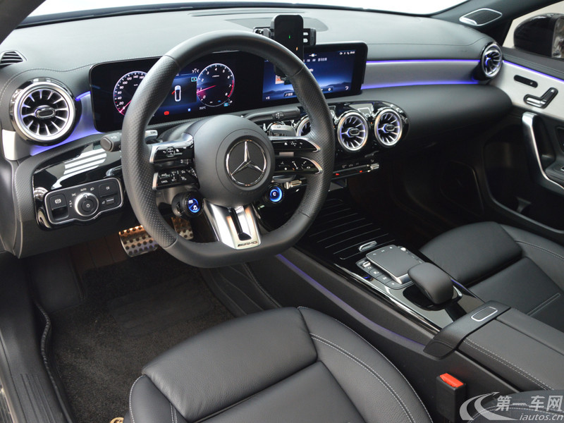 Mercedes-Benz A AMG 2024 #6 Mercedes-Benz A AMG 2024 صورة سيارة #6