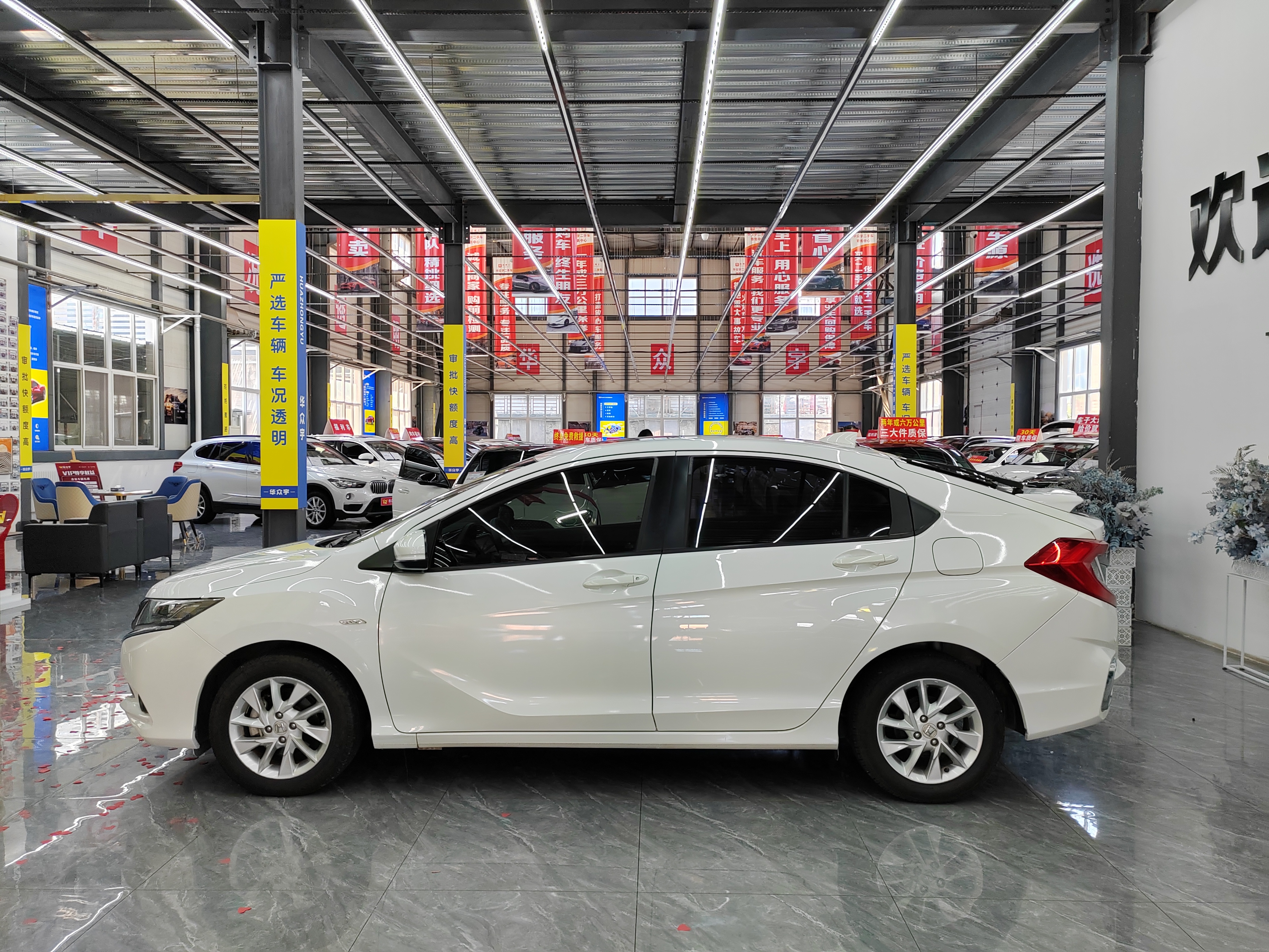 Honda Gienia 2019 car image #6