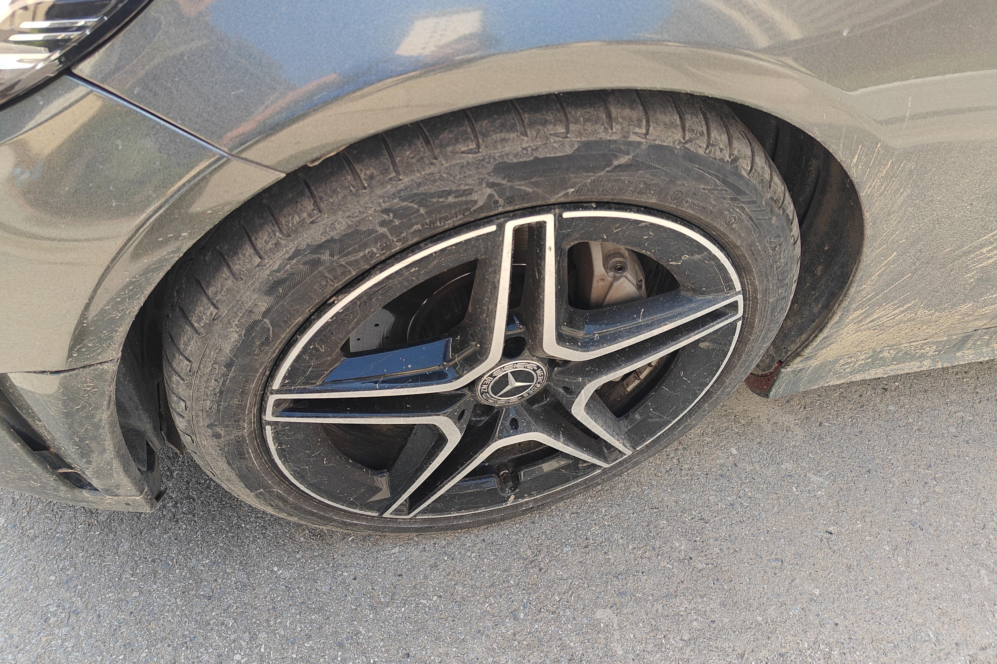 Mercedes-Benz C Class (Imported) 2019 #6 Mercedes-Benz C Class (Imported) 2019 car image #6