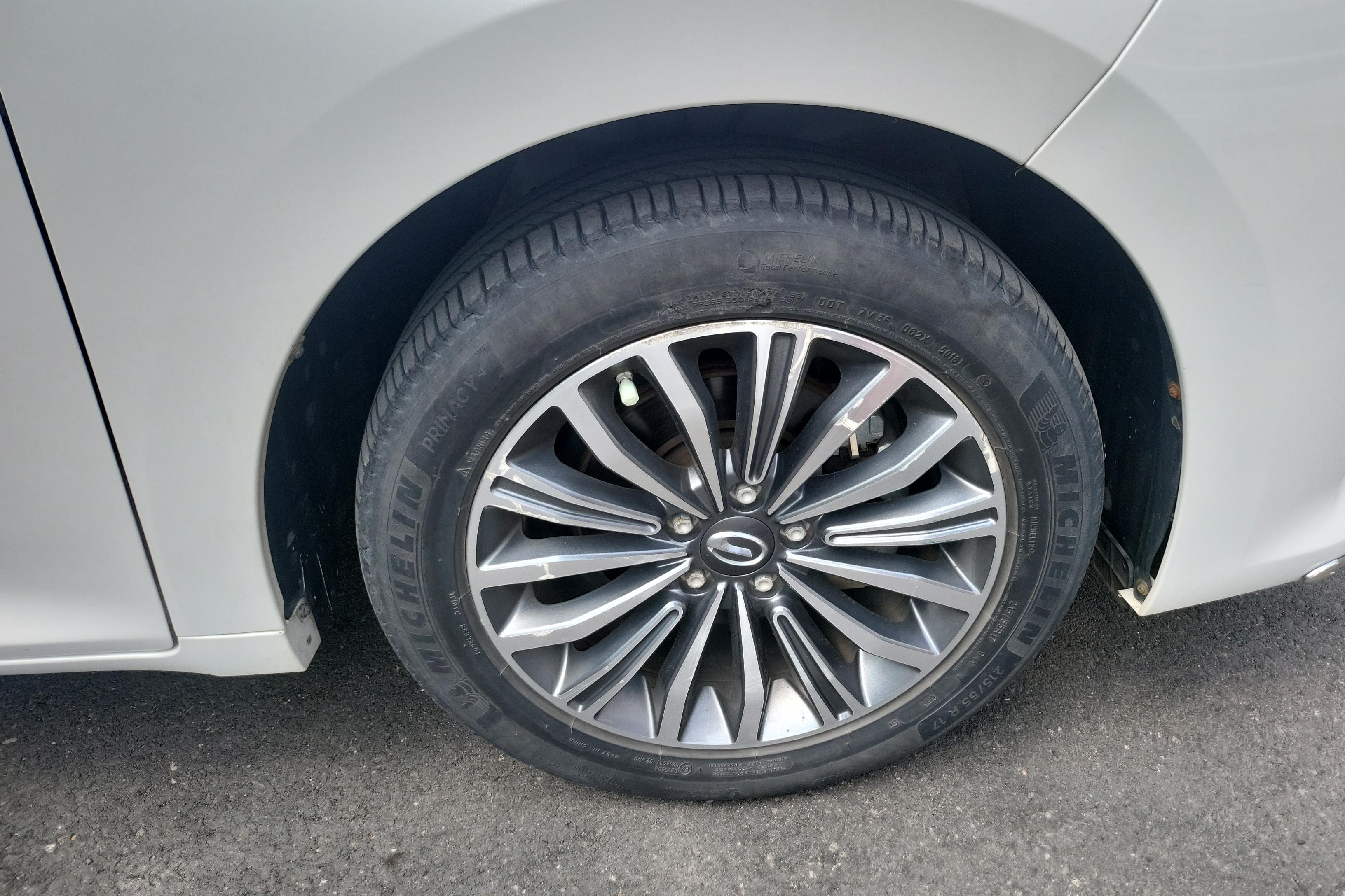 GAC Trumpchi M6 2019 #6 GAC Trumpchi M6 2019 car image #6