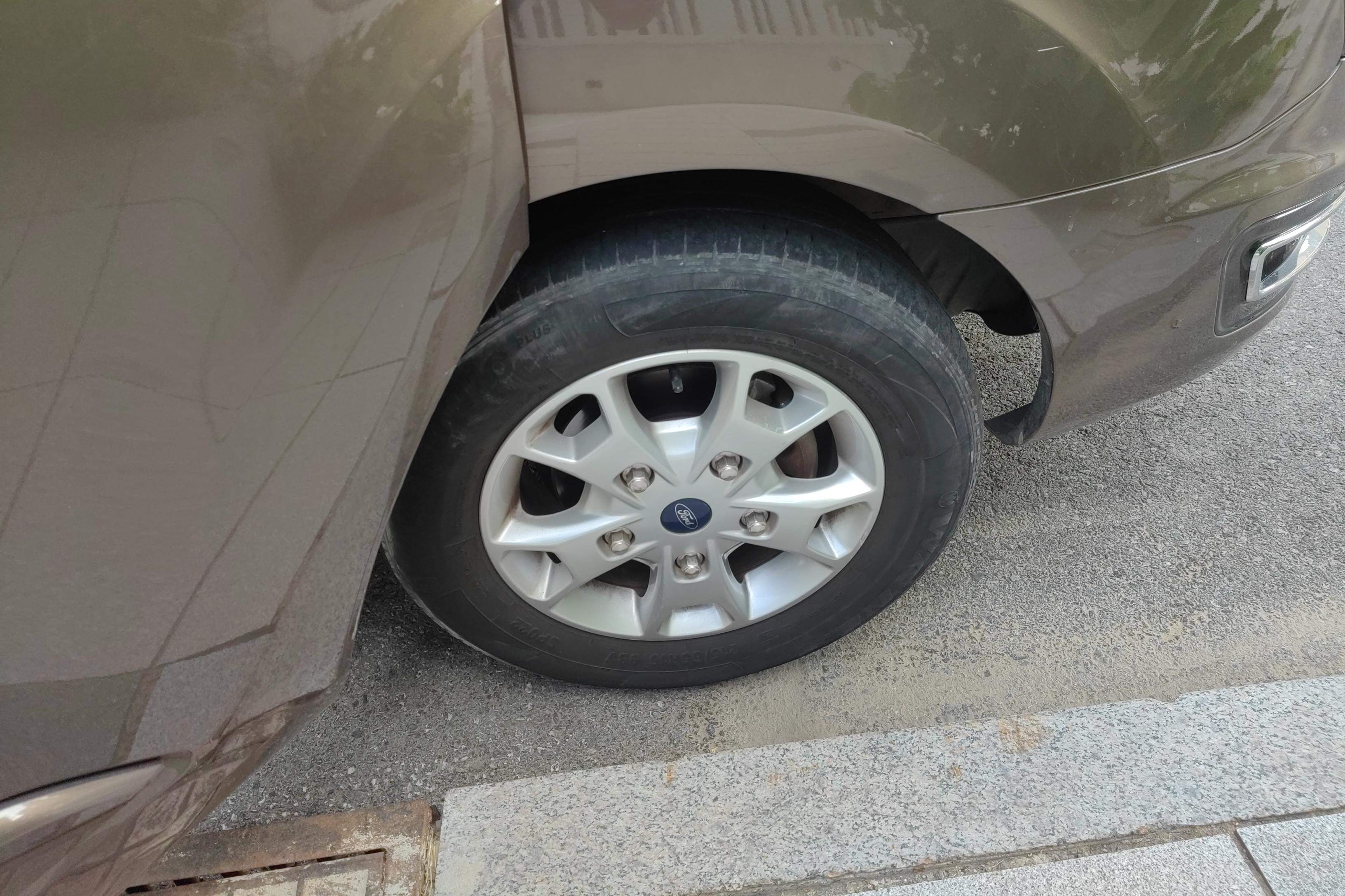 Ford Tourneo 2021 car image #6