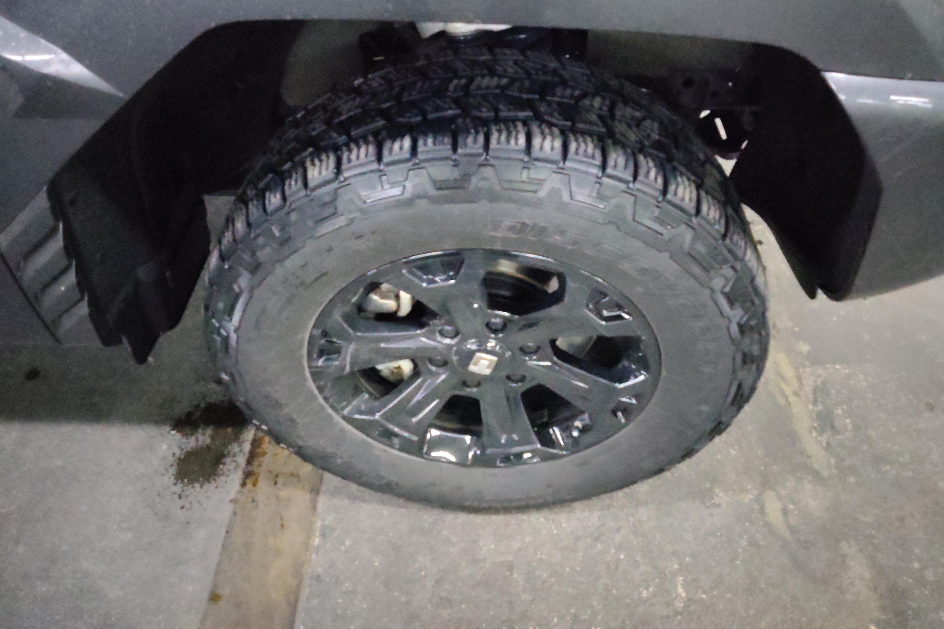 Tank 400 2024 car image #6