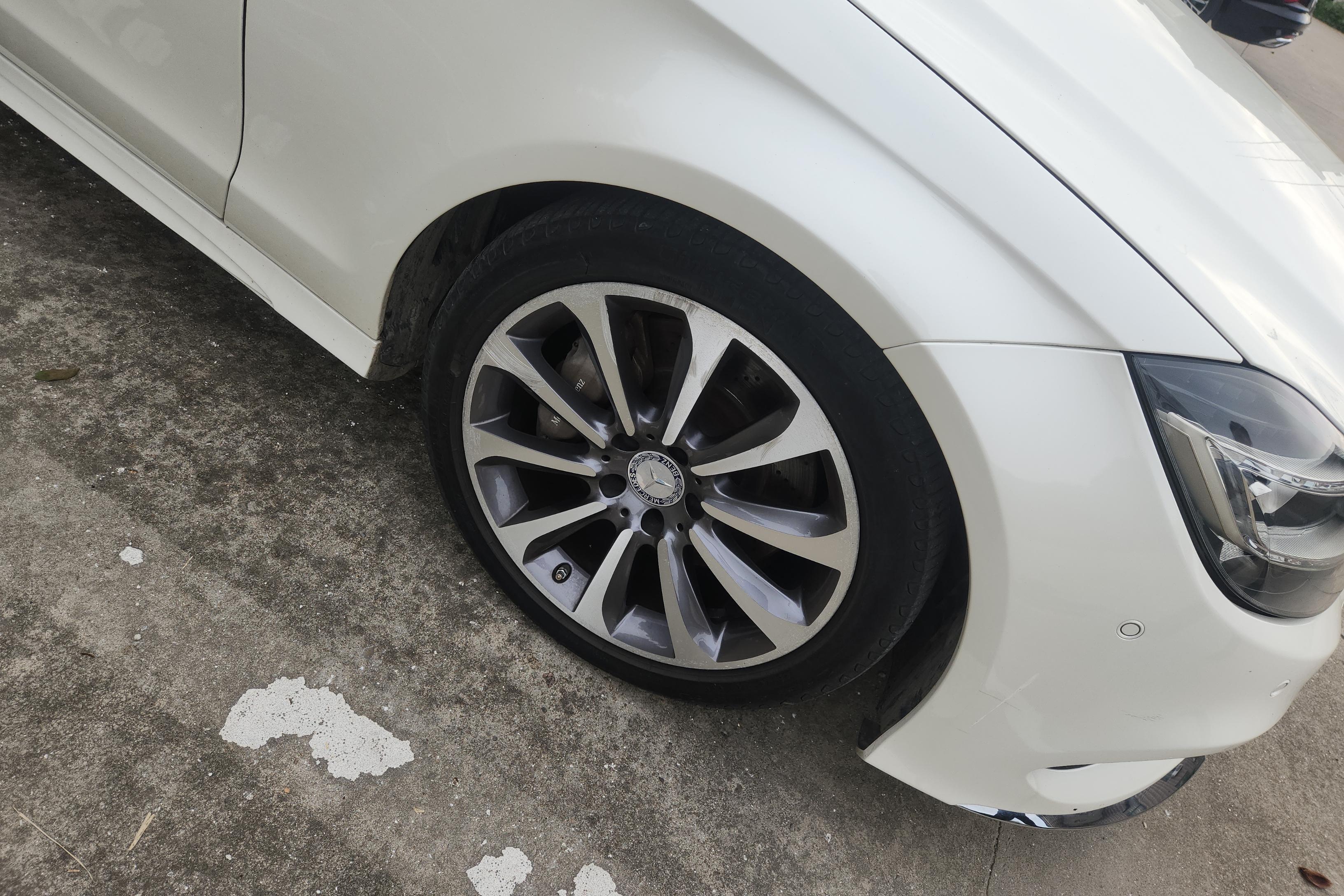 Mercedes-Benz CLS Class 2015 car image #6