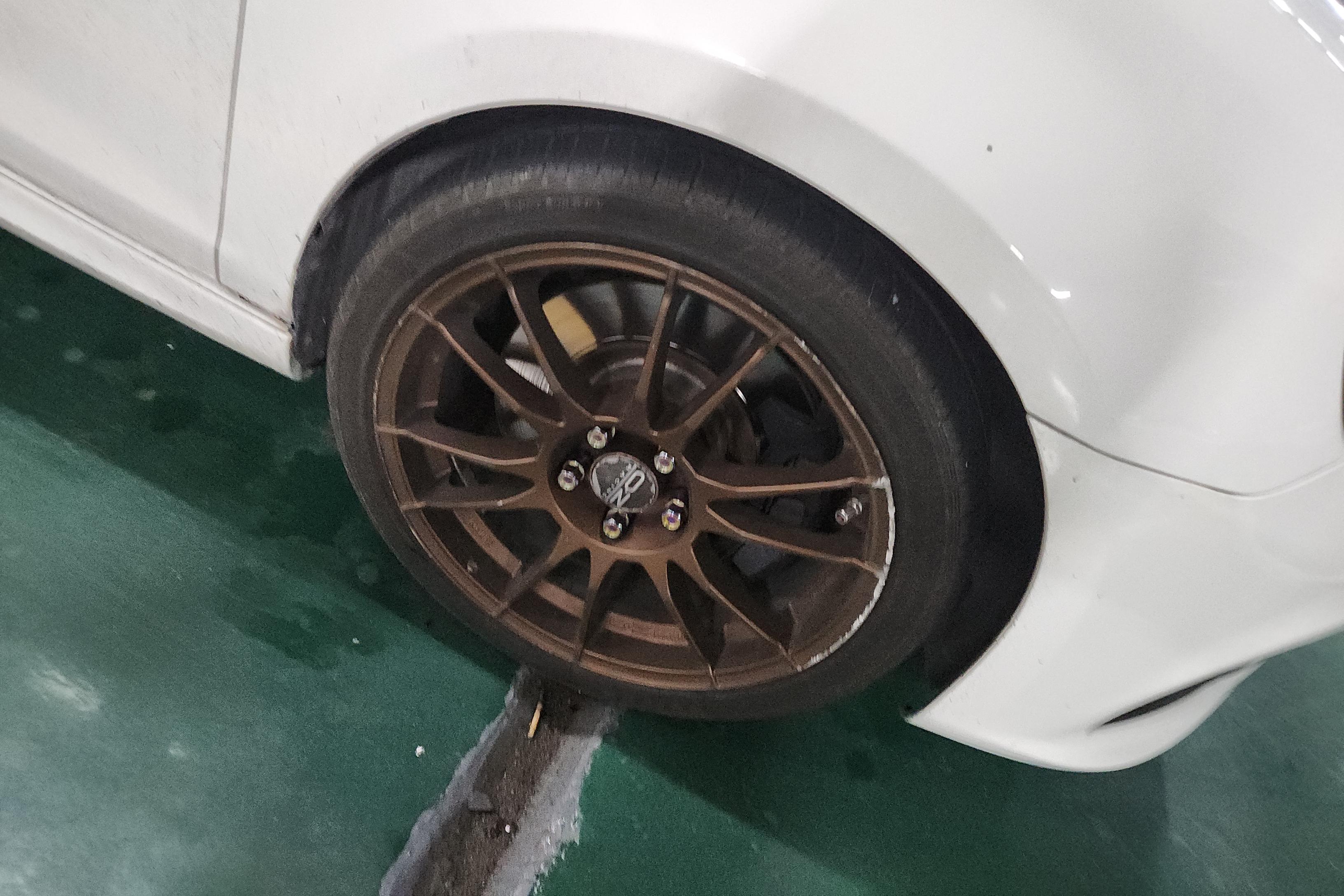 Volkswagen Gol 2012 car image #6