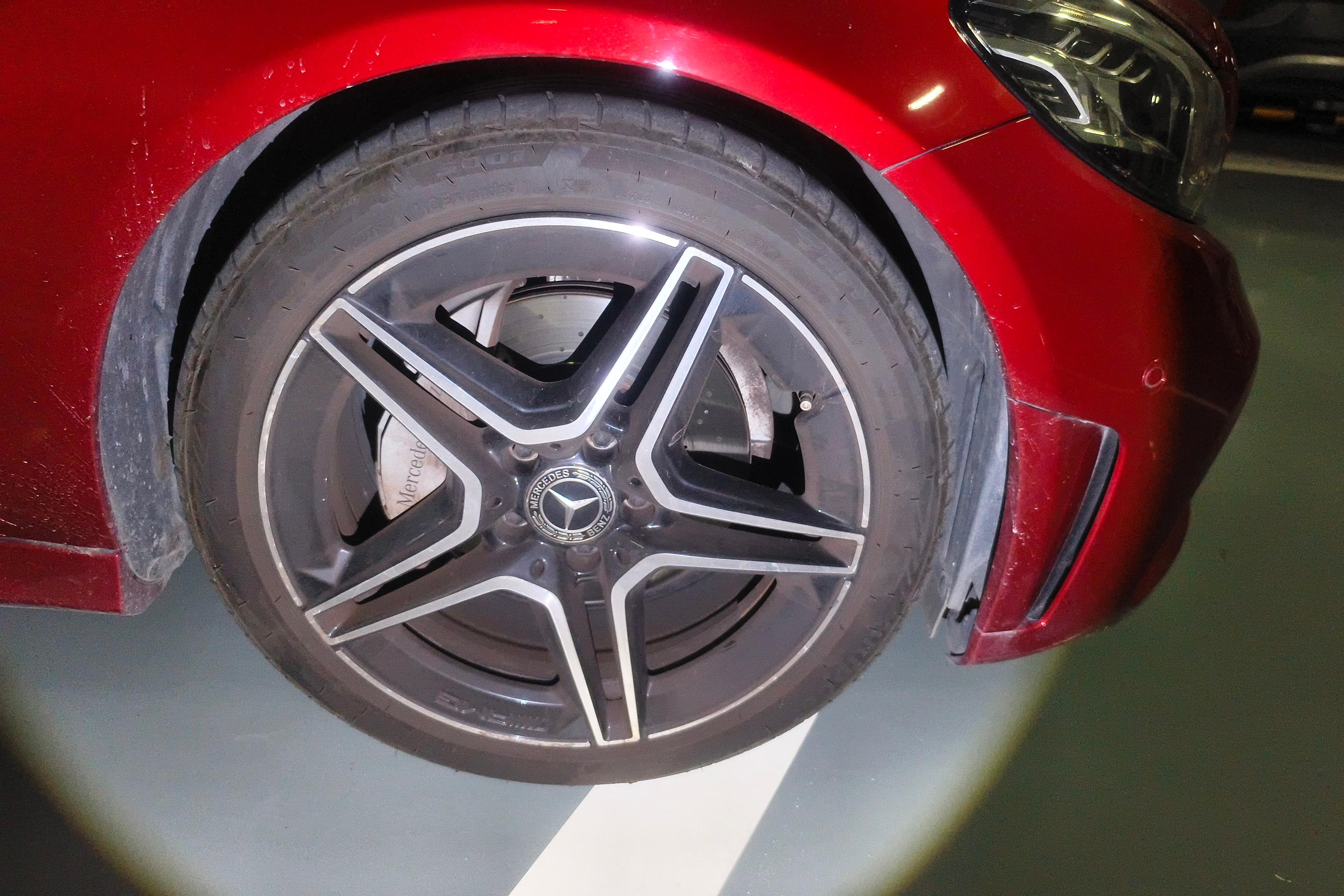 Mercedes-Benz C Class (Imported) 2019 car image #6