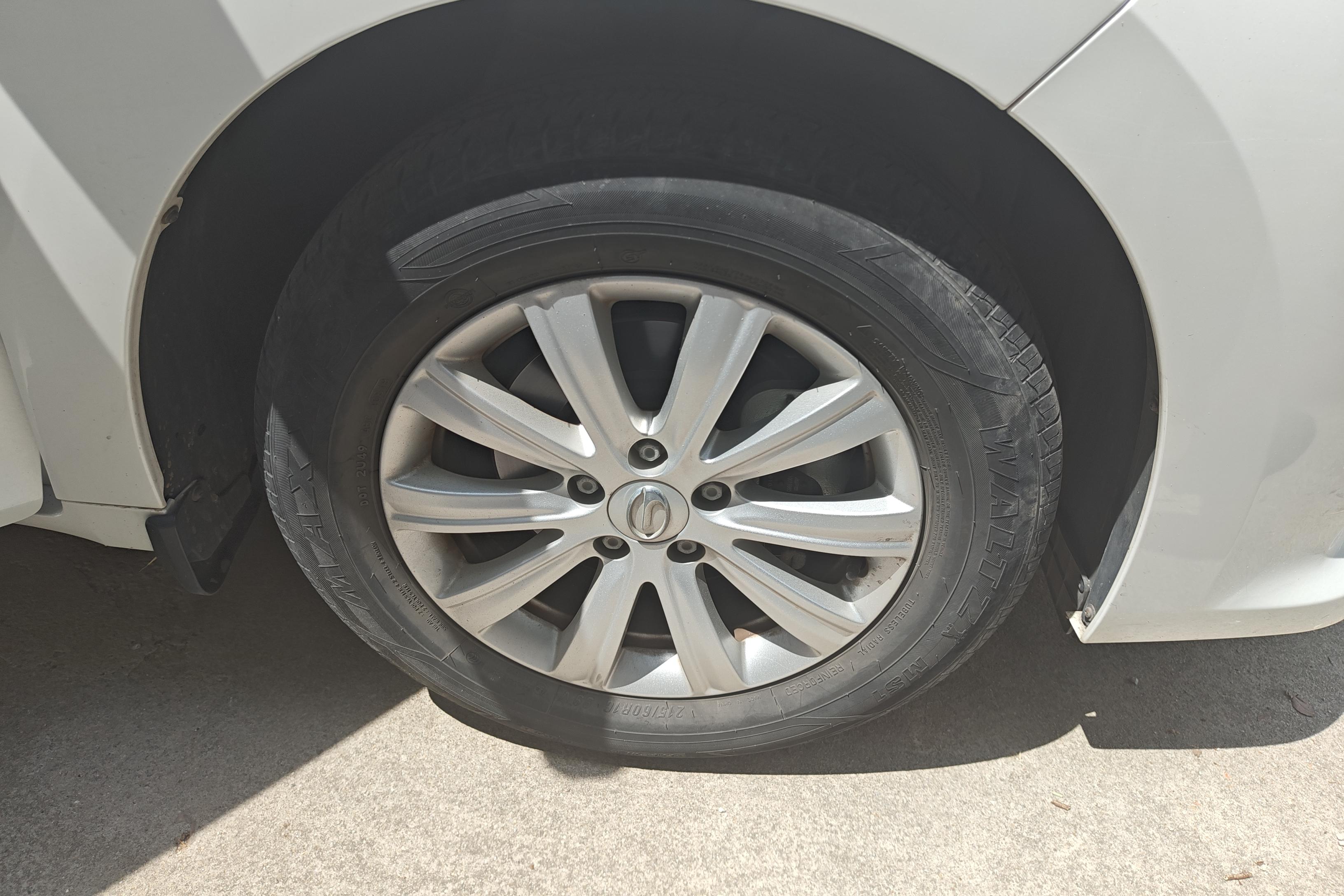 GAC Trumpchi M6 2019 car image #6