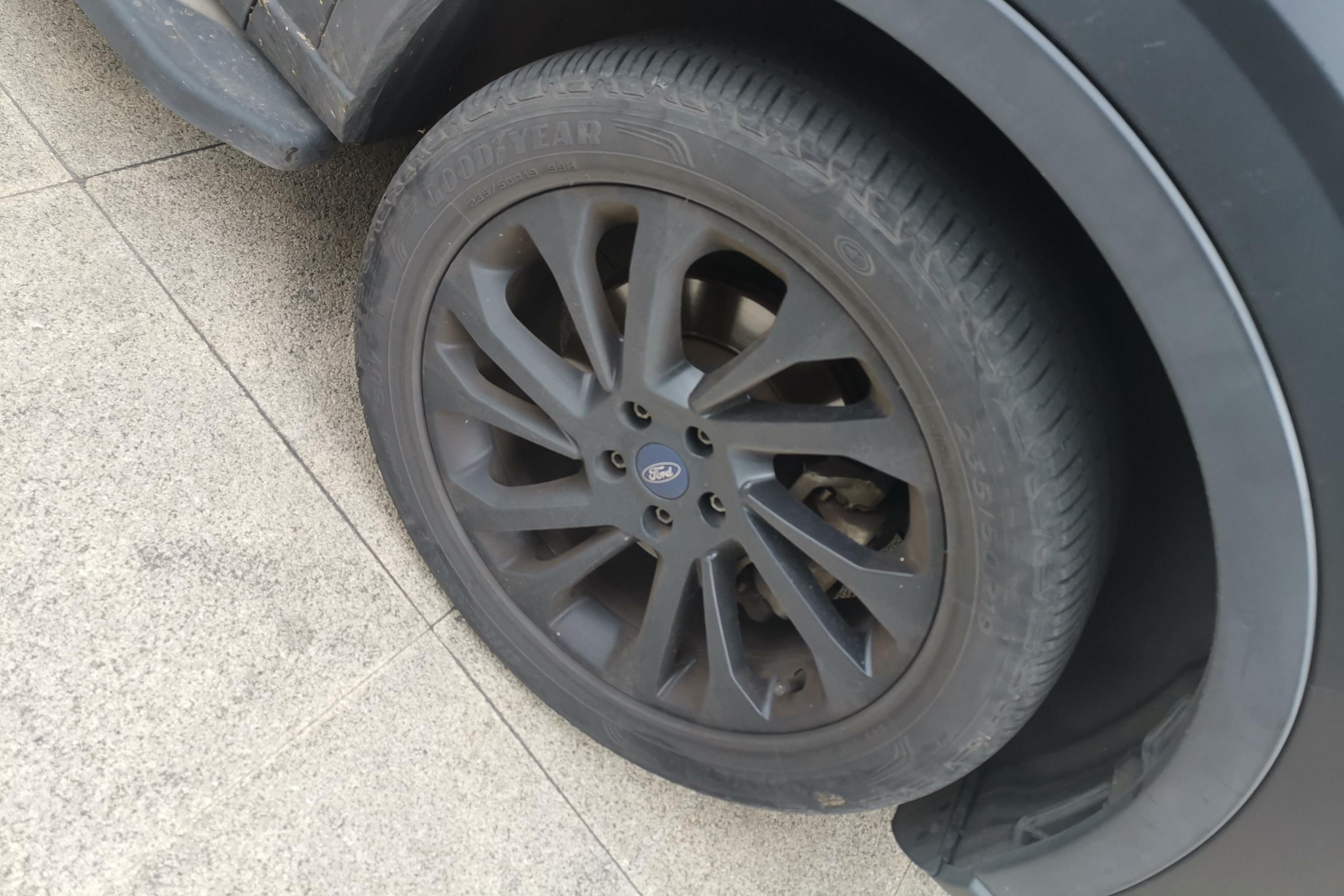 Ford Equator 2021 car image #6