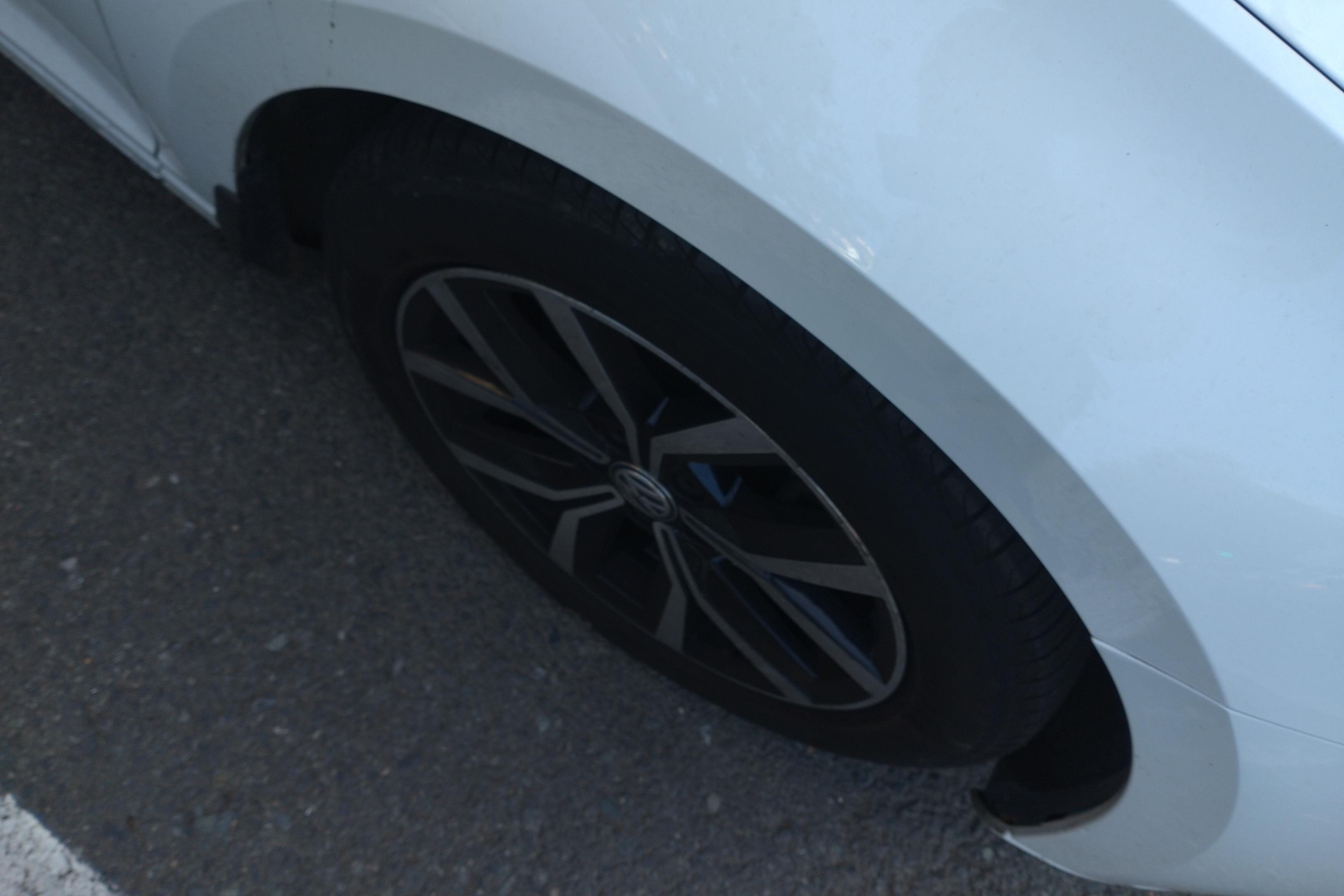 Volkswagen Passat Variant 2017 immagine di auto #6