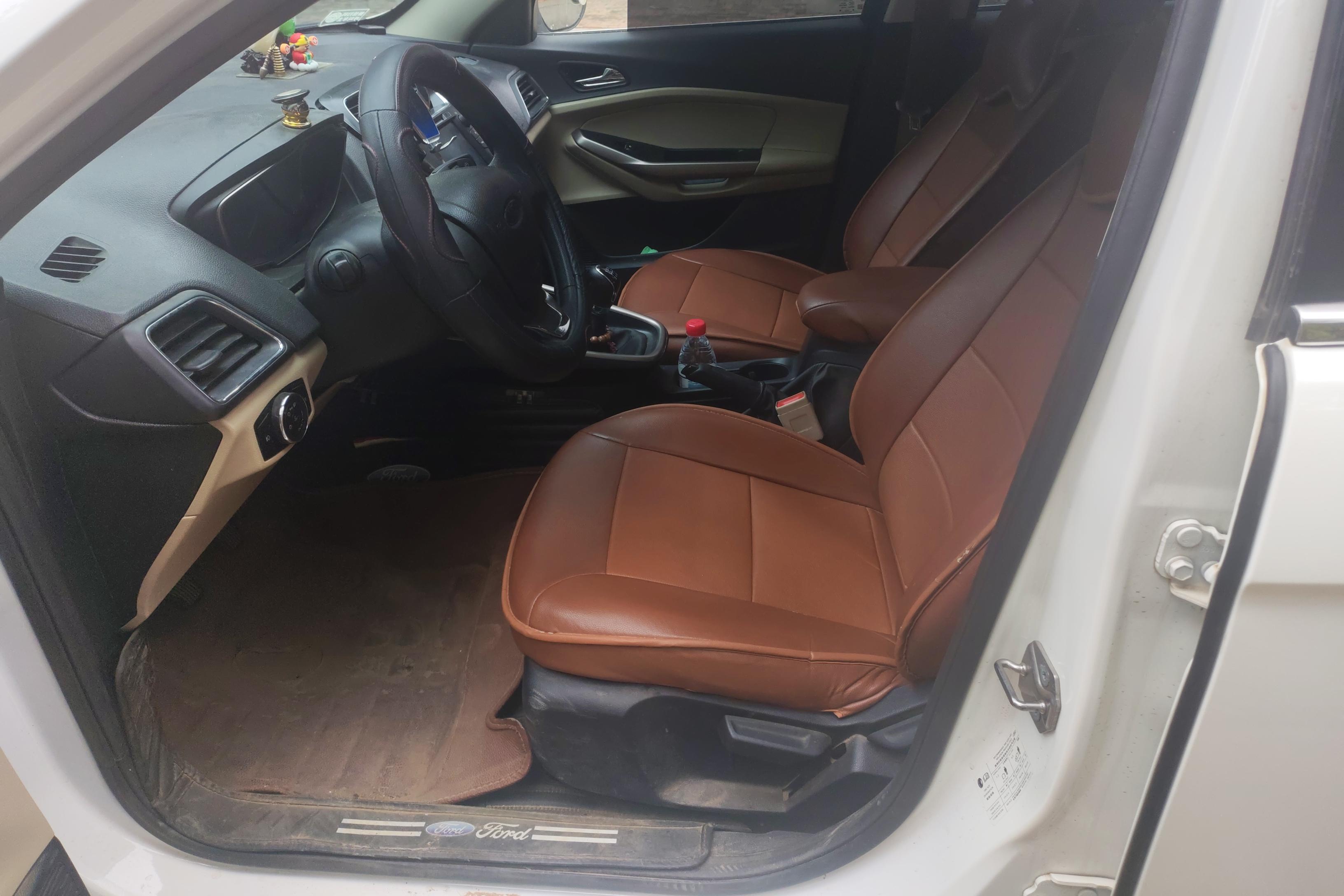 Ford Escort 2017 #6 Ford Escort 2017 immagine di auto #6