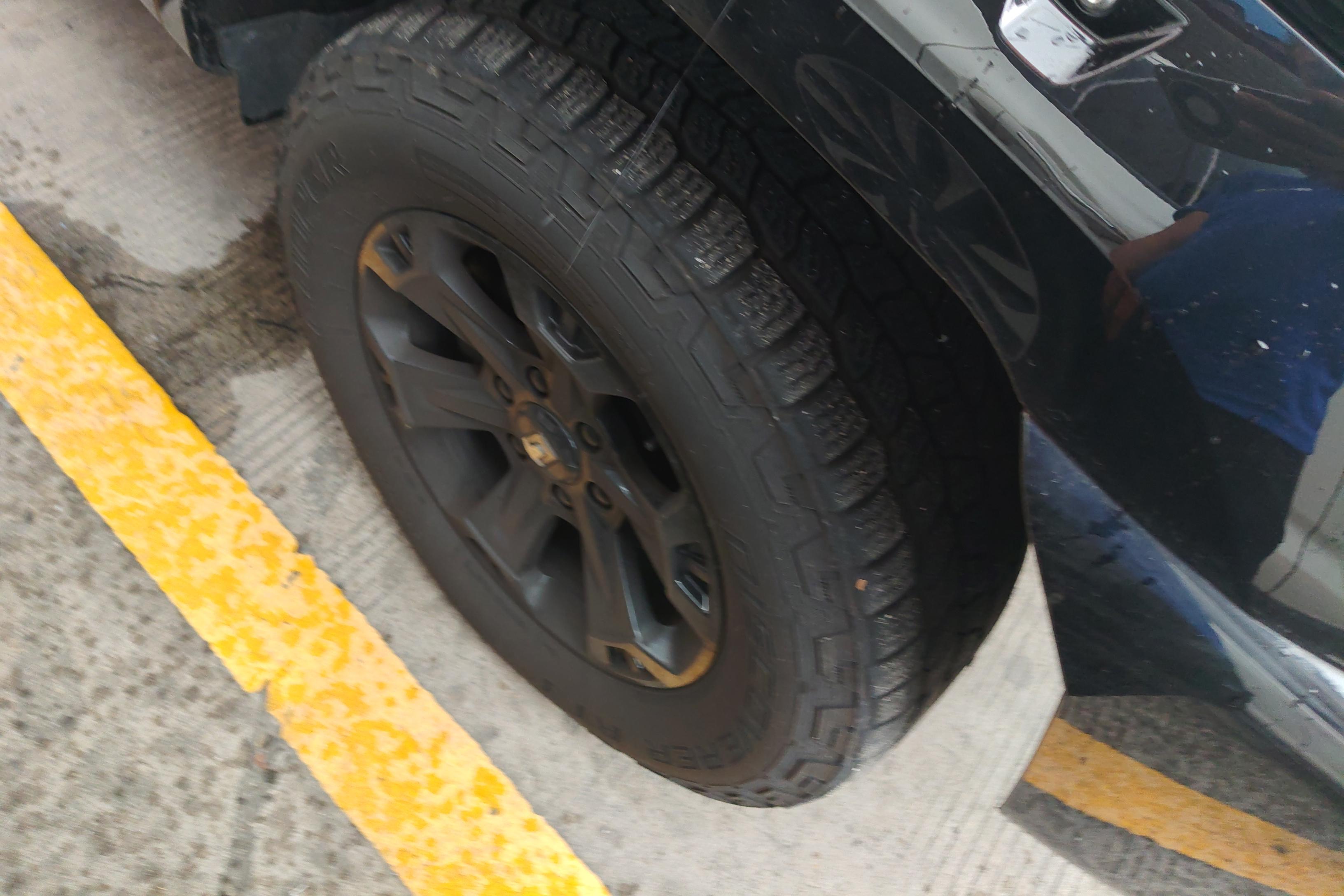 Tank 400 2024 car image #6