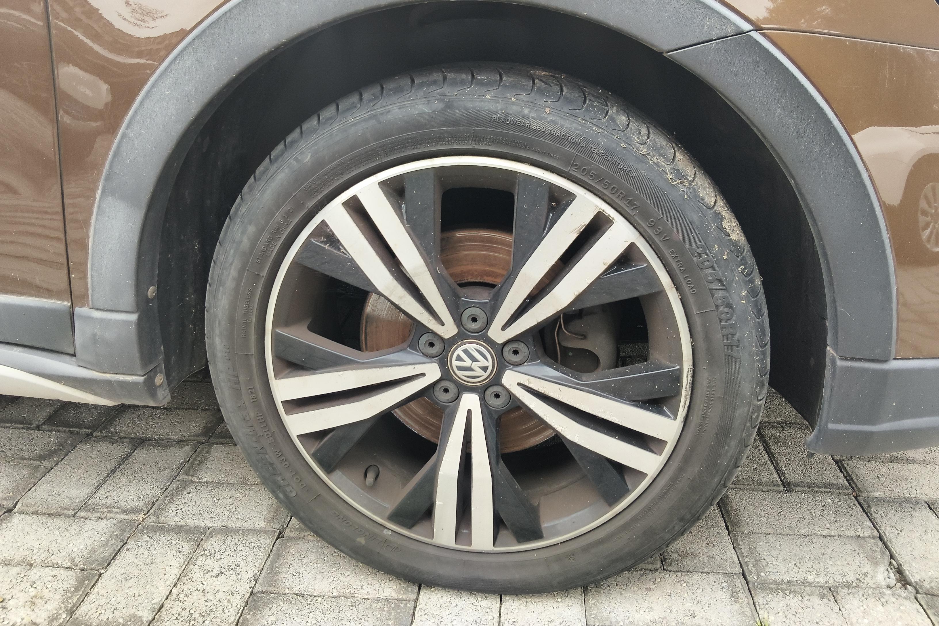 Volkswagen Cross Lavida 2017 immagine di auto #6