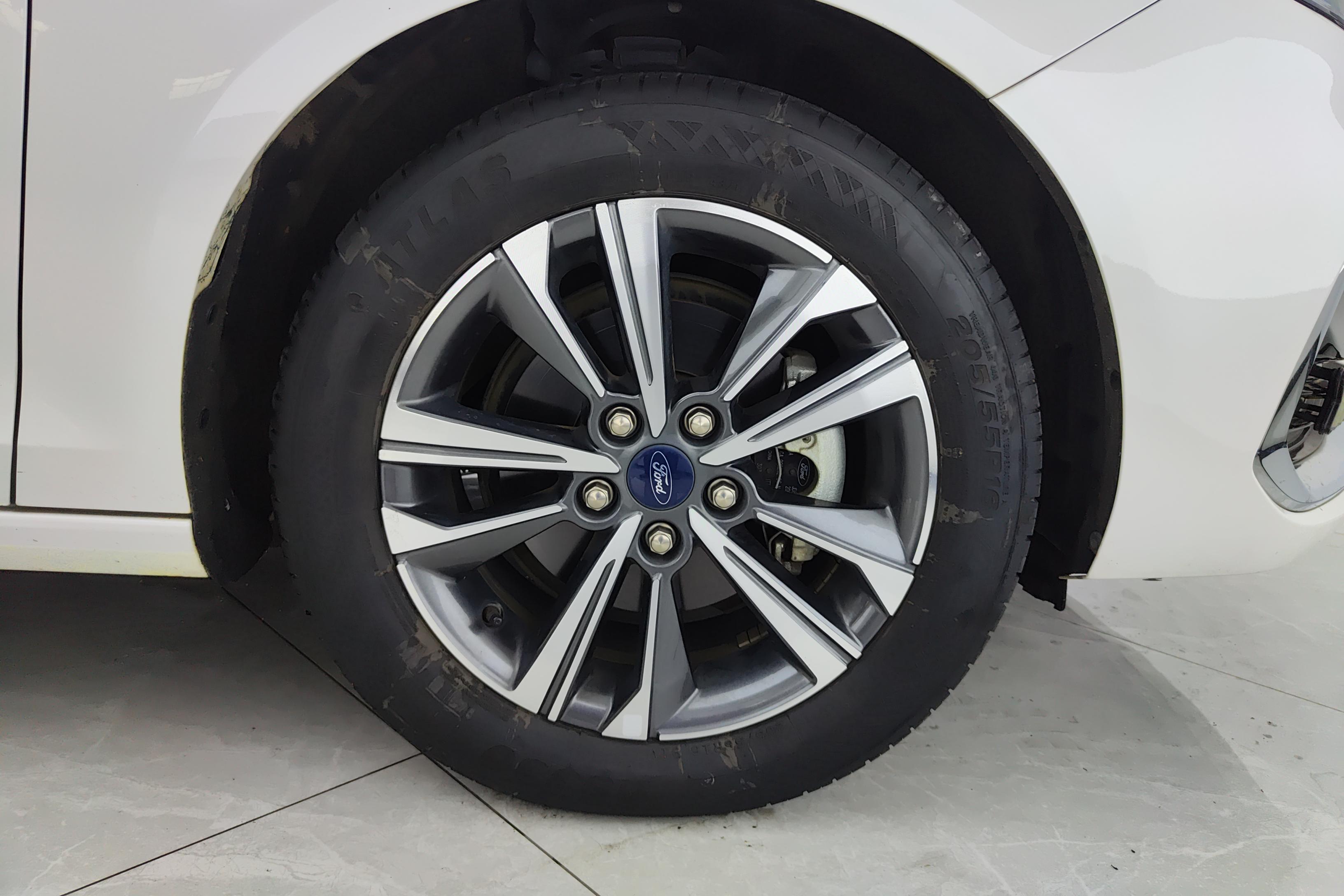 Ford Escort 2021 #6 Ford Escort 2021 immagine di auto #6