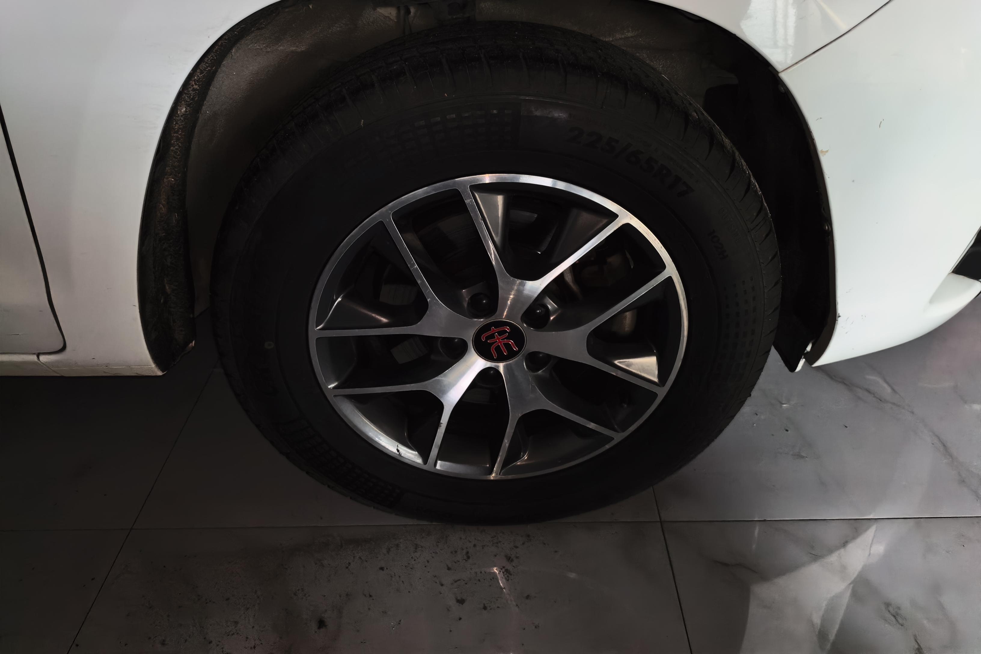 BYD Song 2017 car image #6