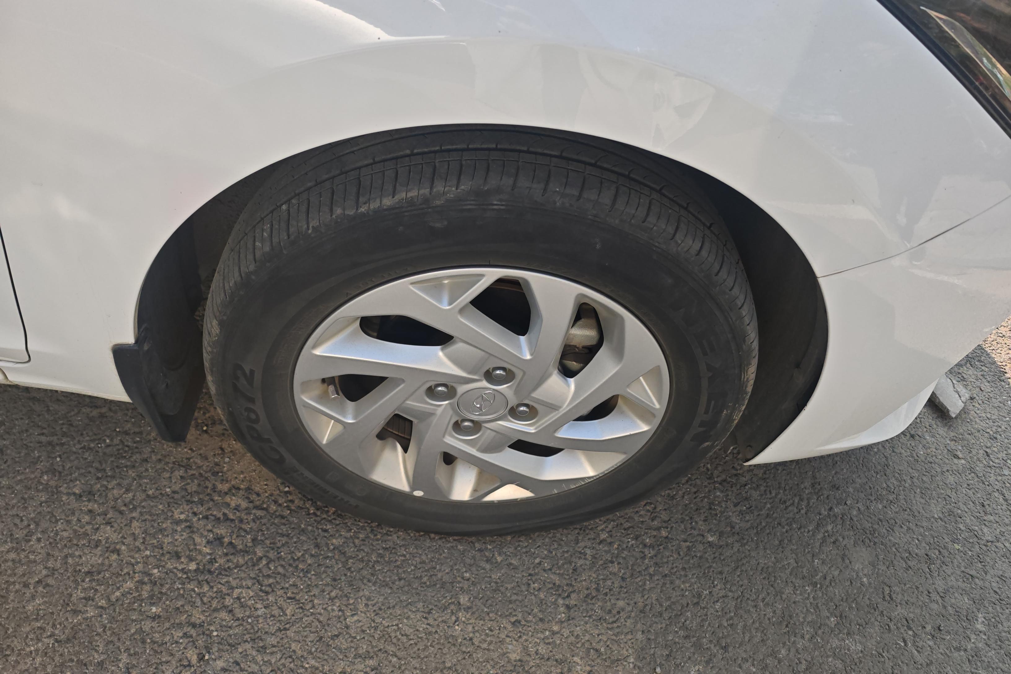 Hyundai Verna 2022 car image #6